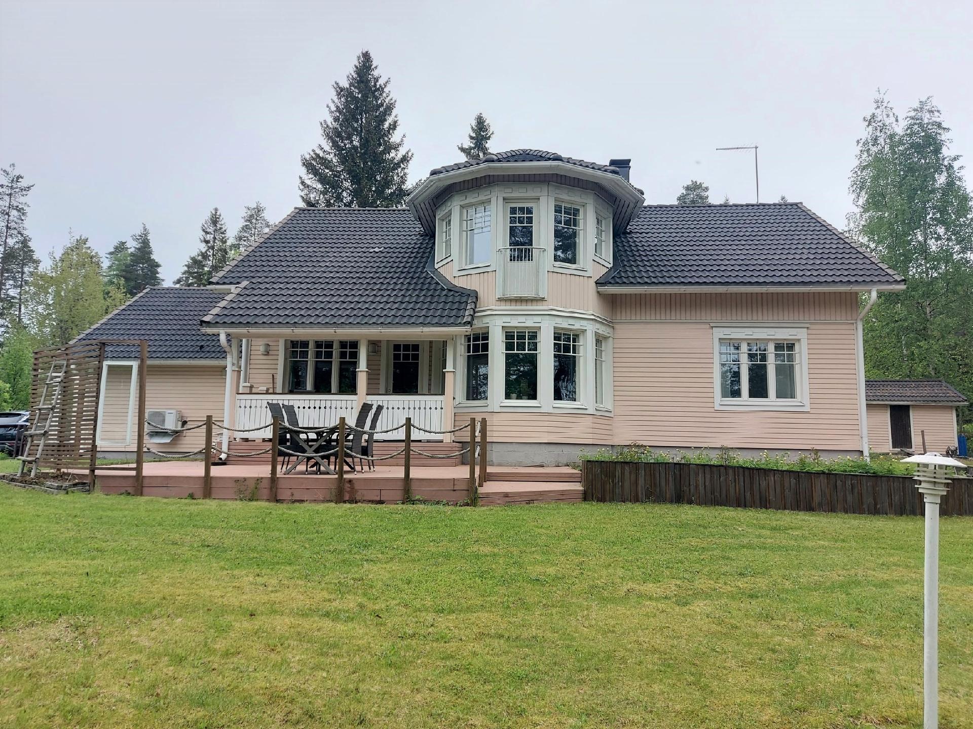 Tuhkatie 1, Villähde, Lahti
