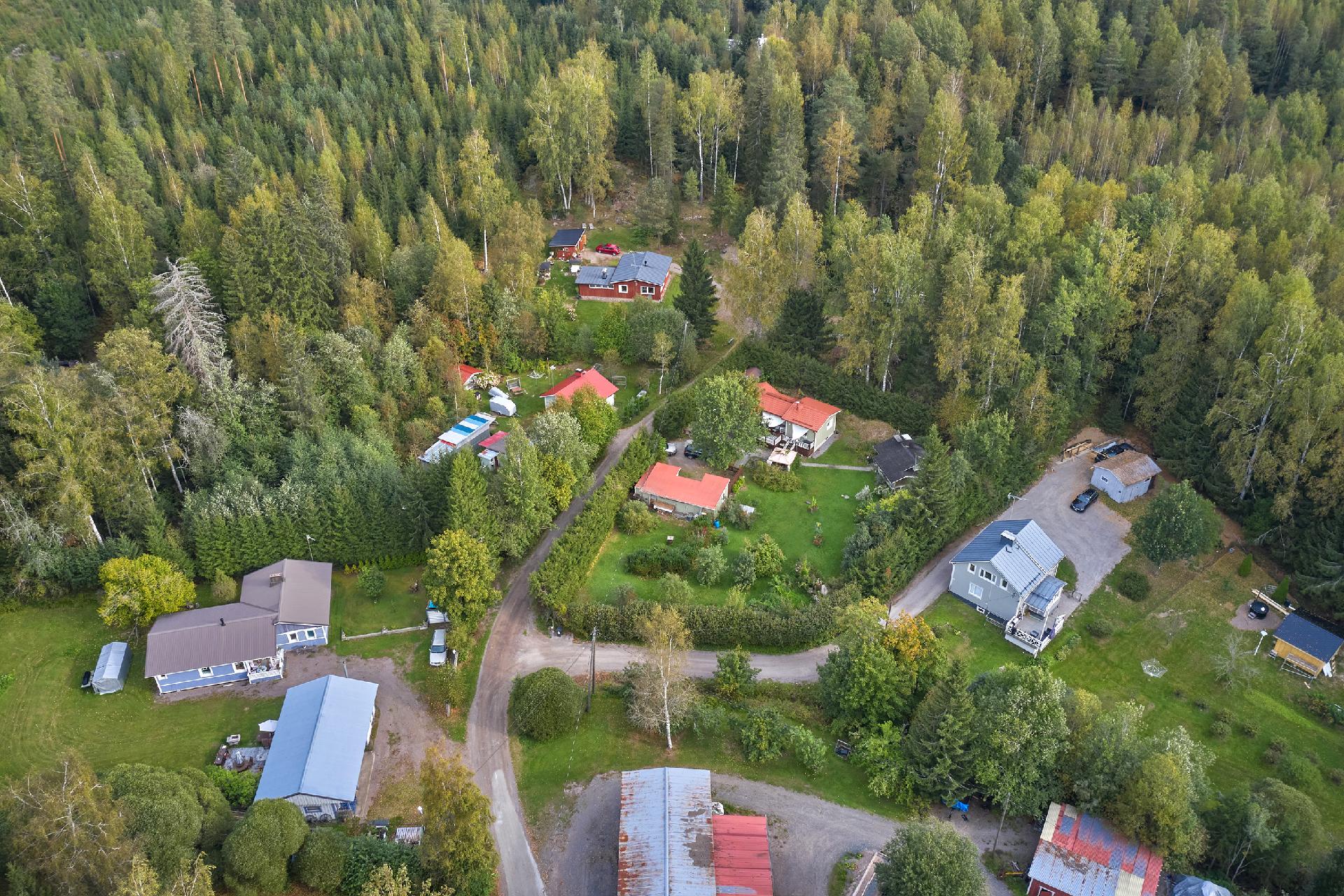 Kandolinintie 37, Nummi-Pusula, Lohja