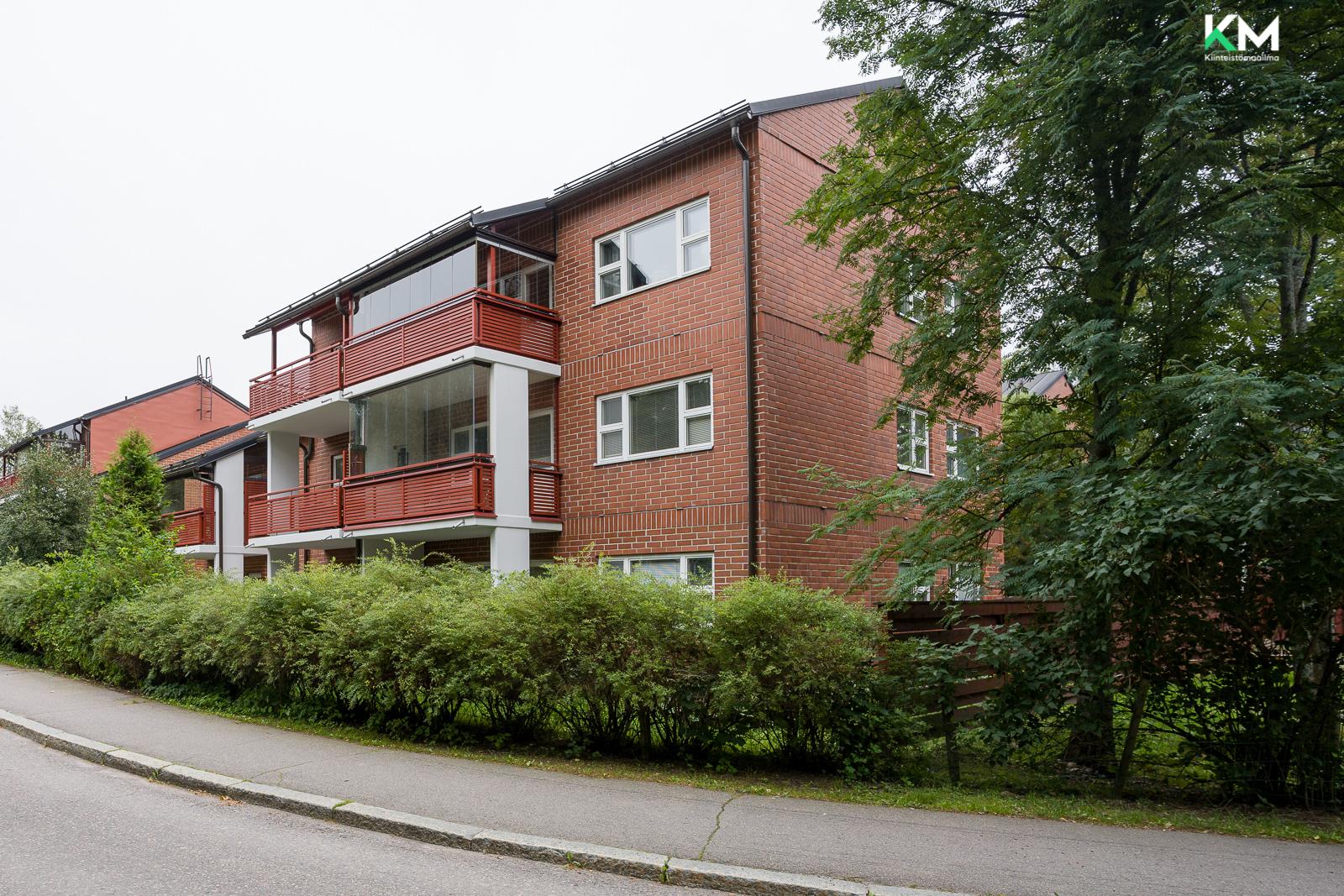 Laurinniityntie 20, Lassila, Helsinki