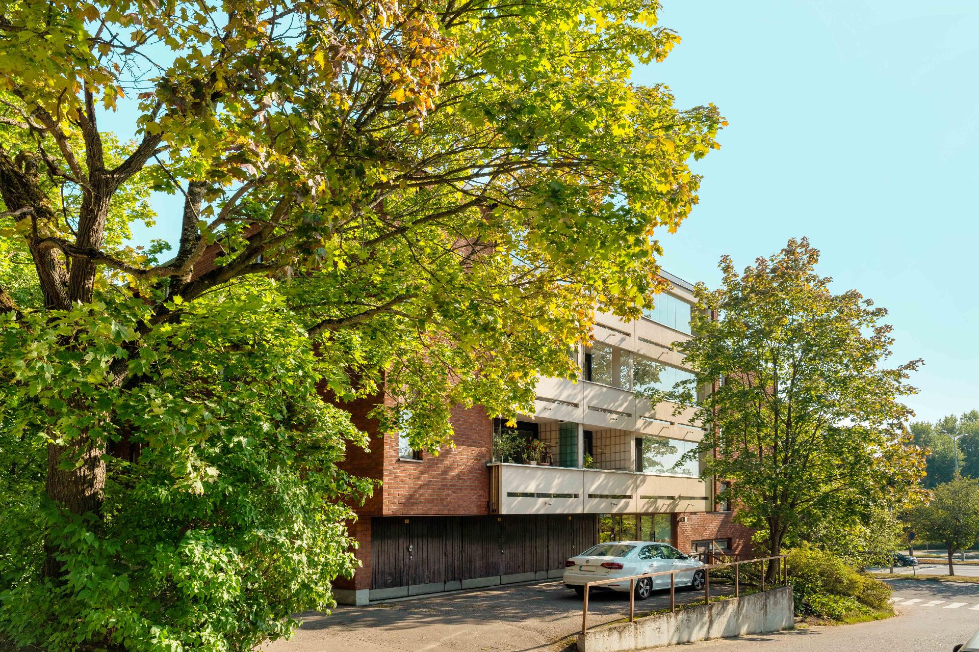 Talontie 1, Etelä-Haaga, Helsinki