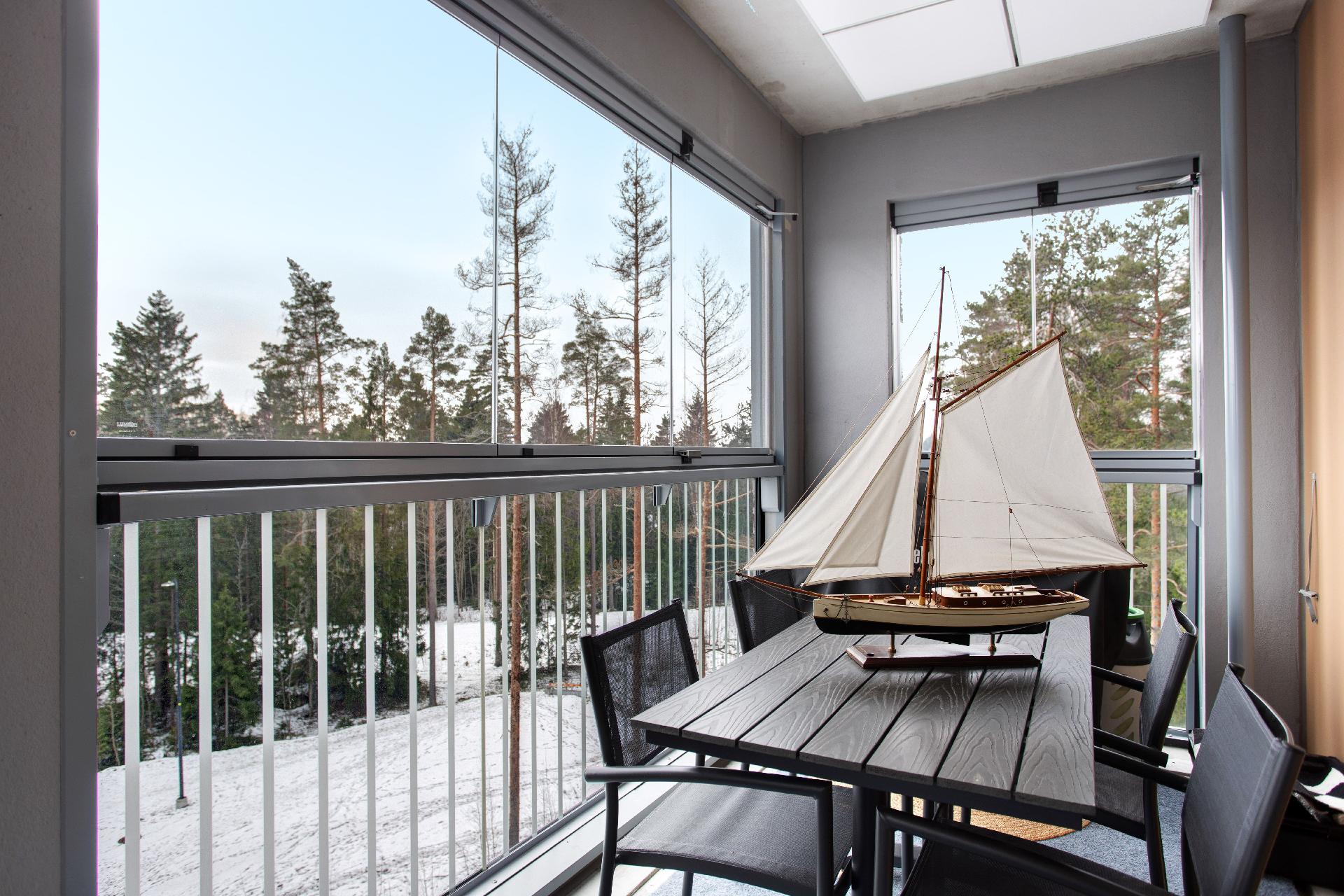 Maisemamaalauksenkatu 6, Kuninkaantammi, Helsinki