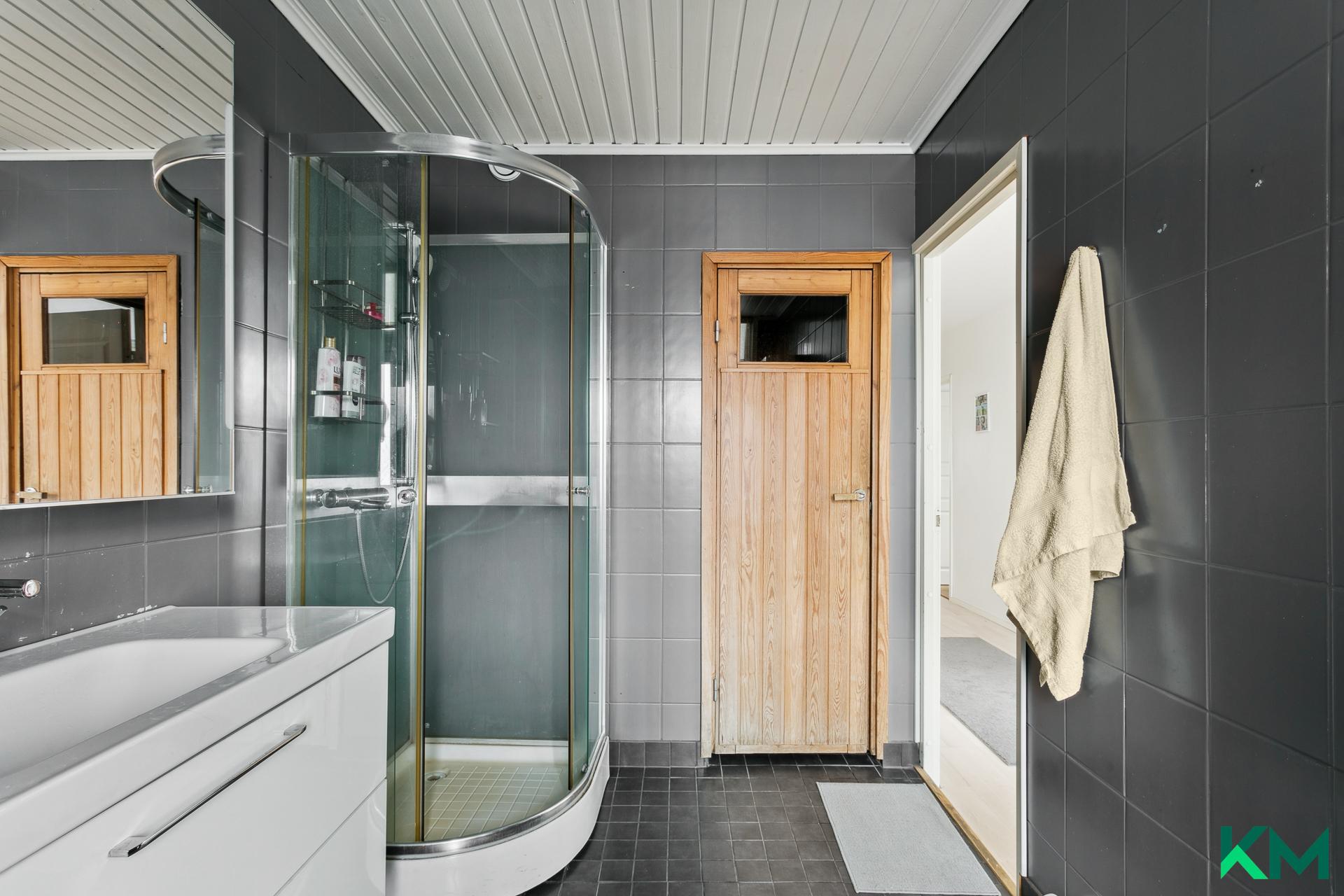 Maapallonkuja 2, Olari, Espoo