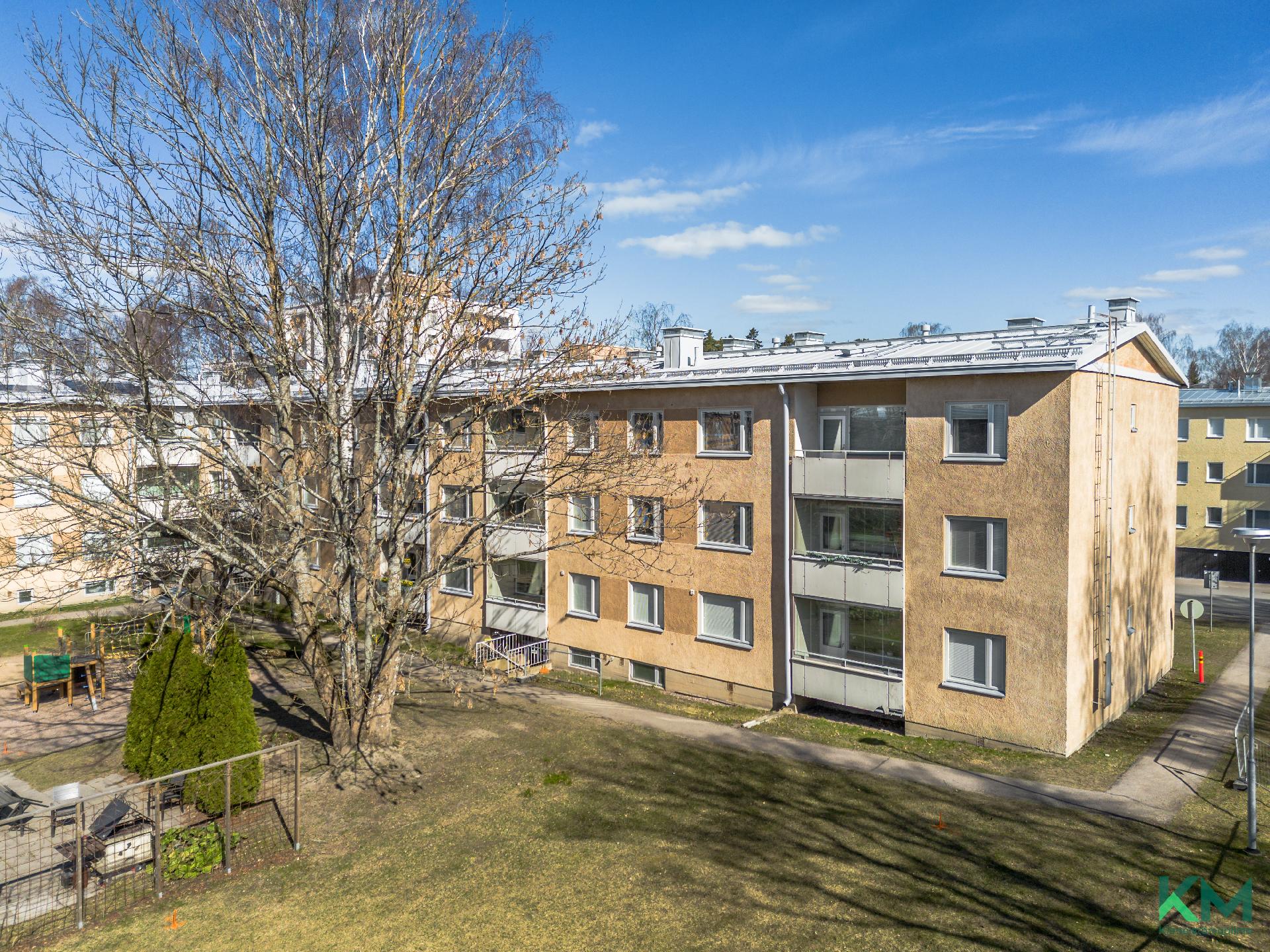 Klaavuntie 12, Puotila, Helsinki