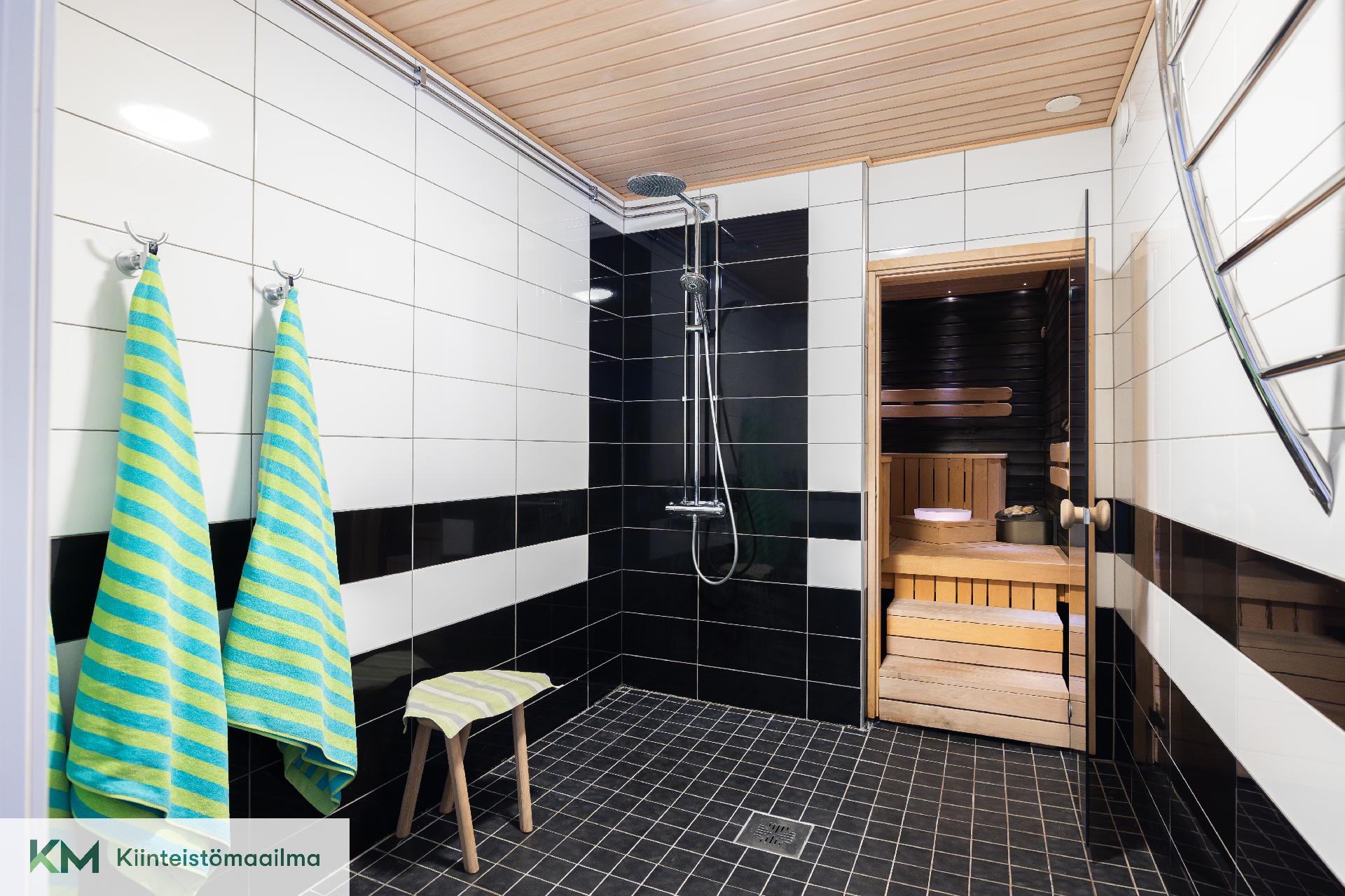 Lökörentie 31, Huutjärvi, Pyhtää