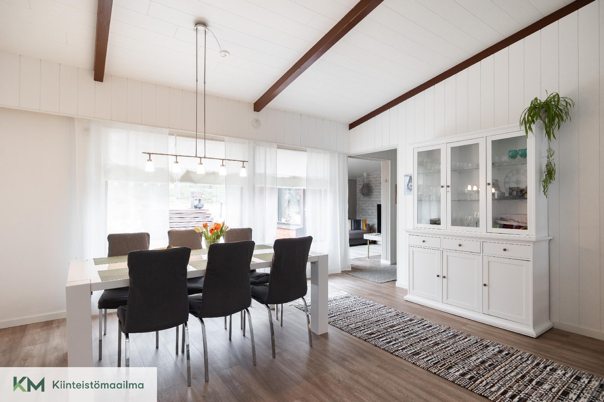 Lökörentie 31, Huutjärvi, Pyhtää