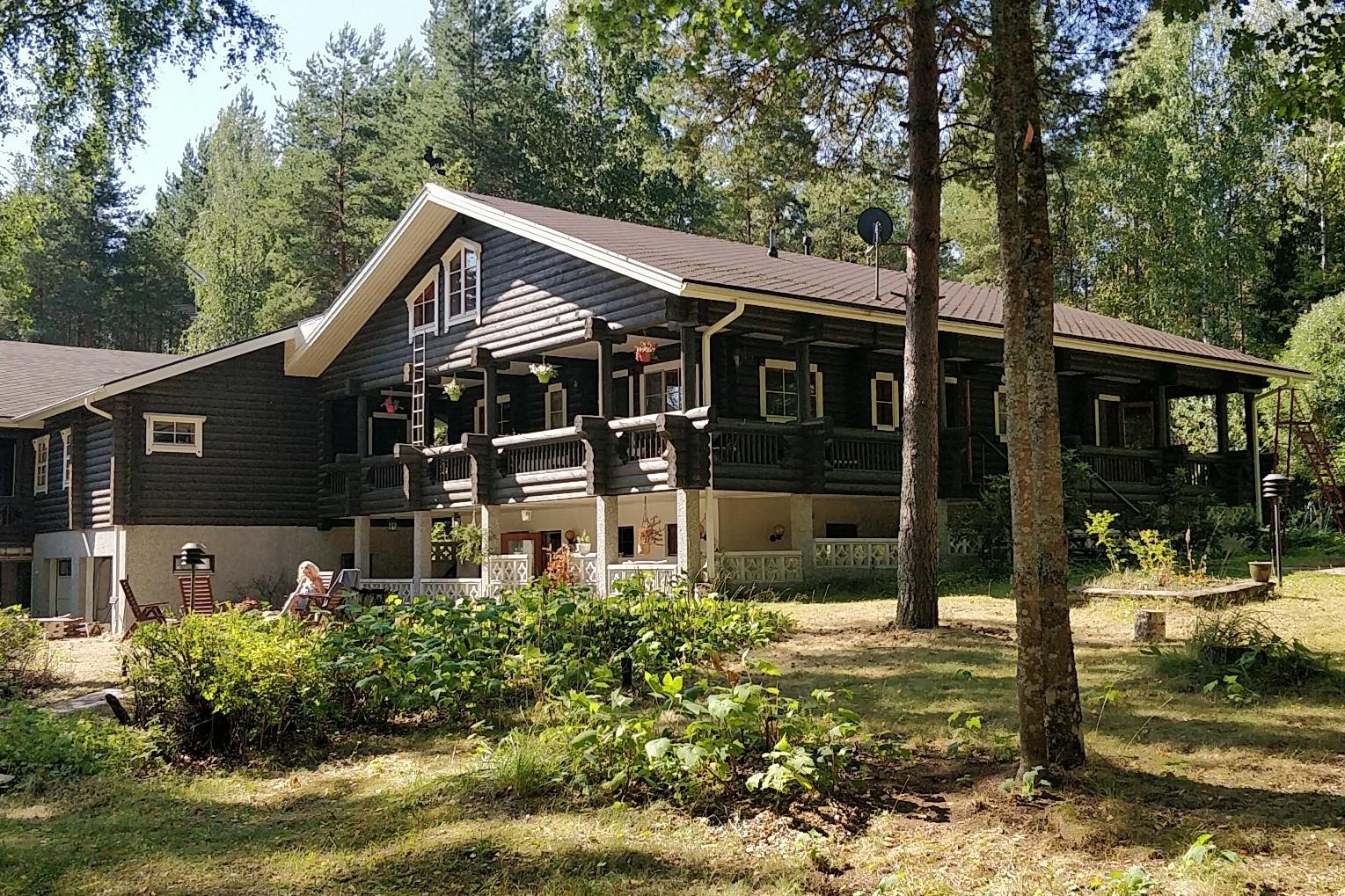 Ahonlaita 15, Purola, Tuusula