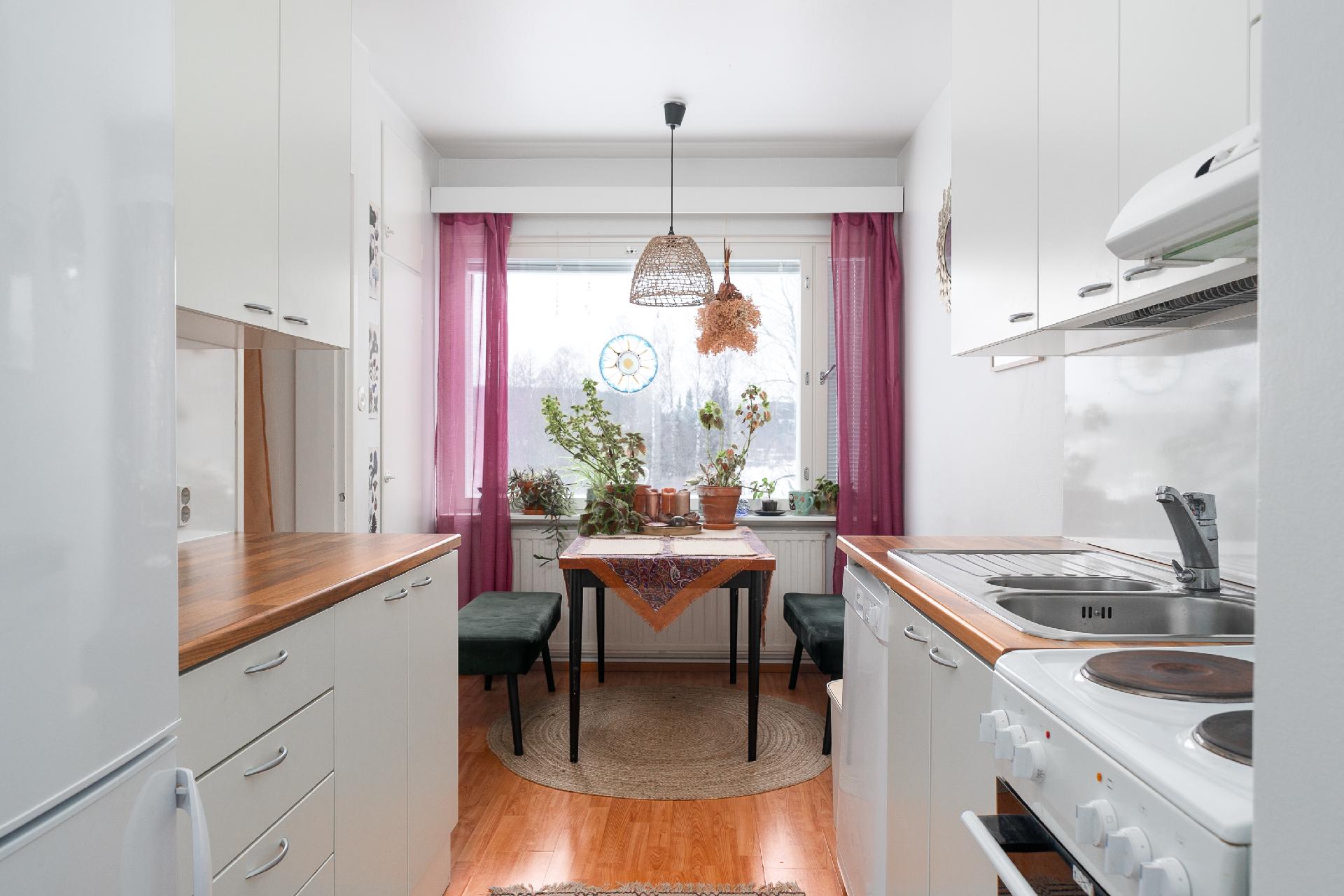 Viitaniementie 25, Viitaniemi, Jyväskylä
