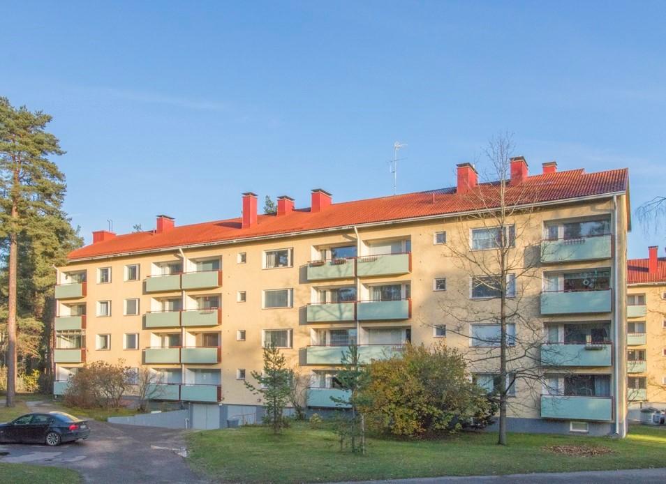 Julkisivu
