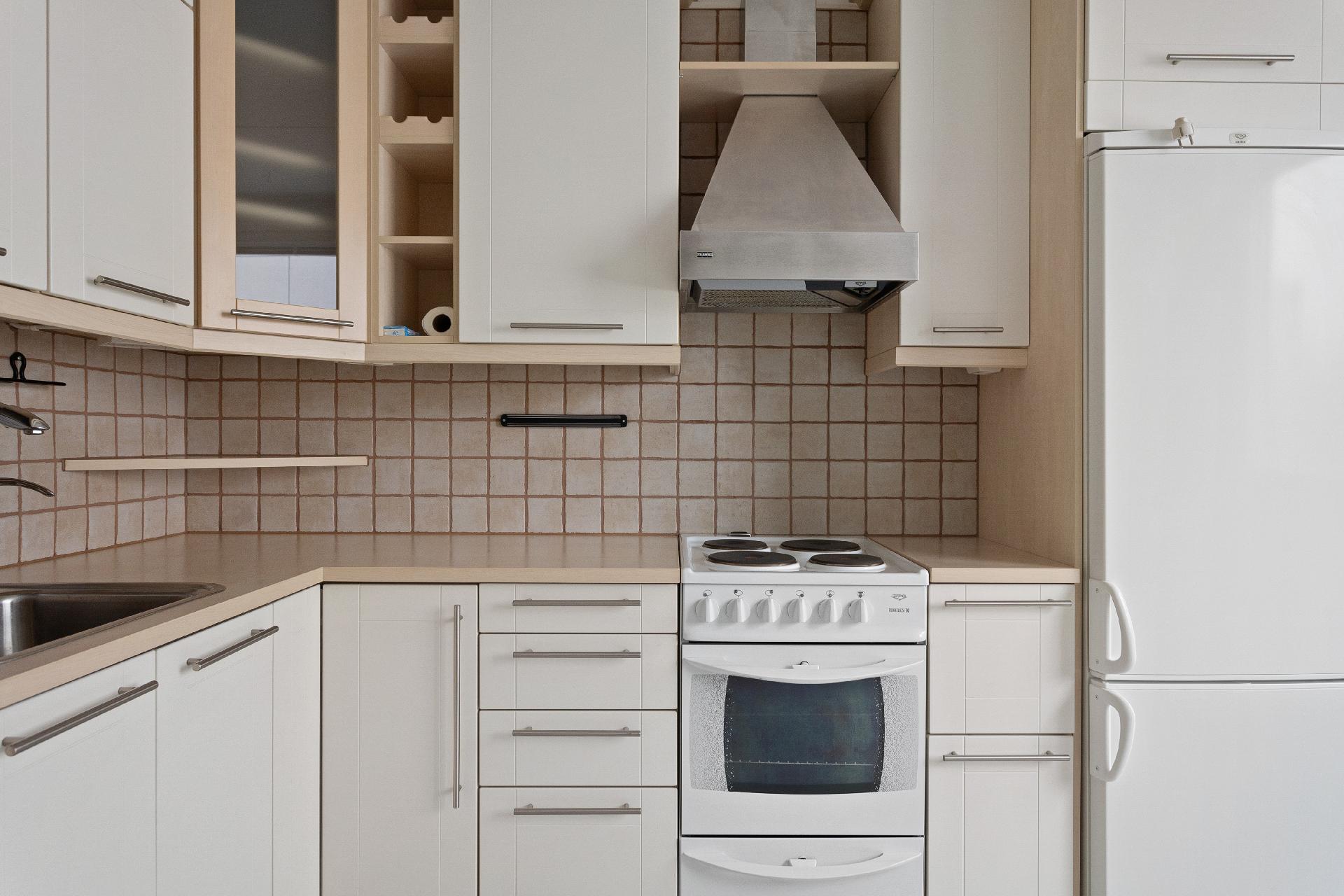 Tolkkilankatu 9, Eskolanmäki, Kouvola