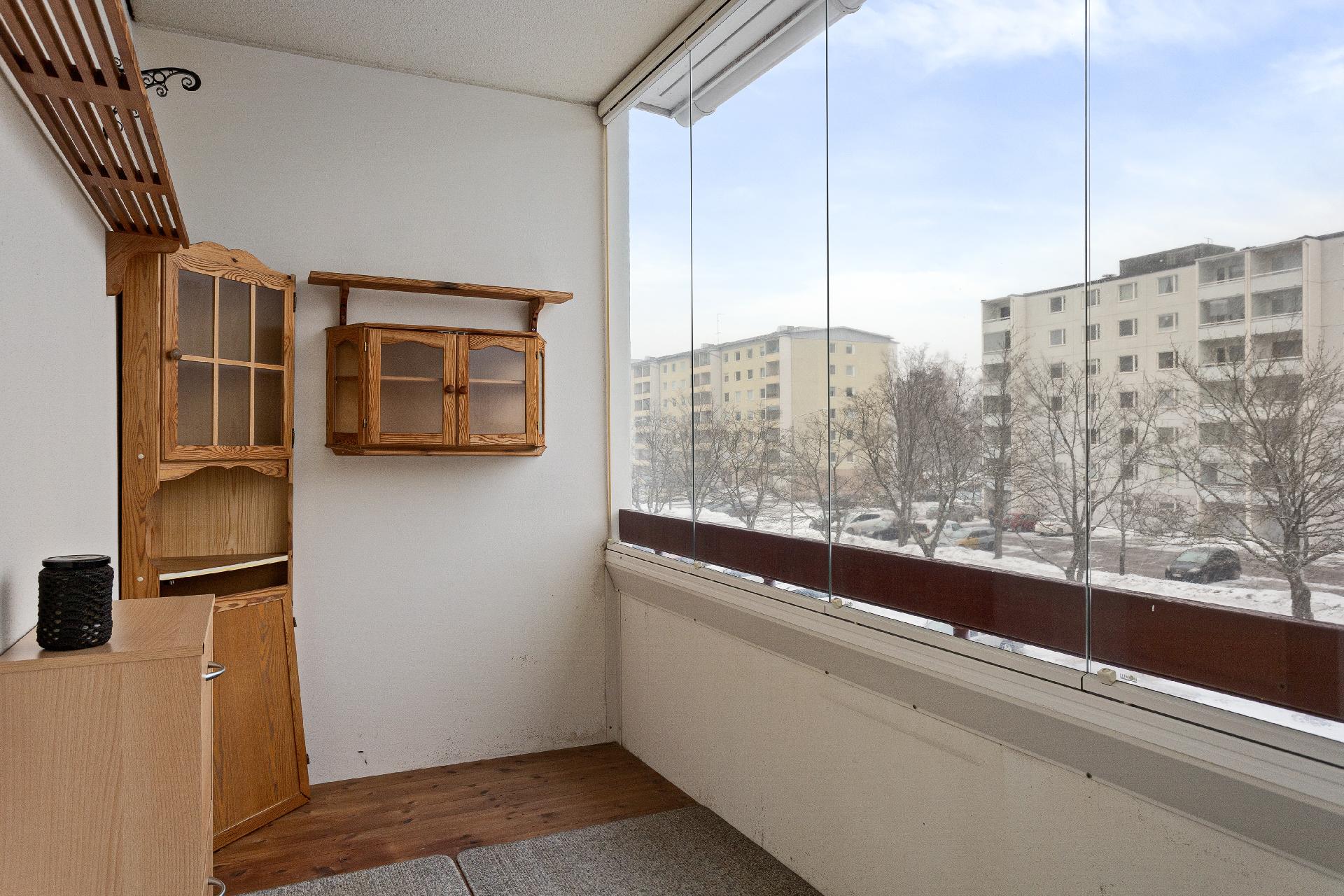 Tolkkilankatu 9, Eskolanmäki, Kouvola