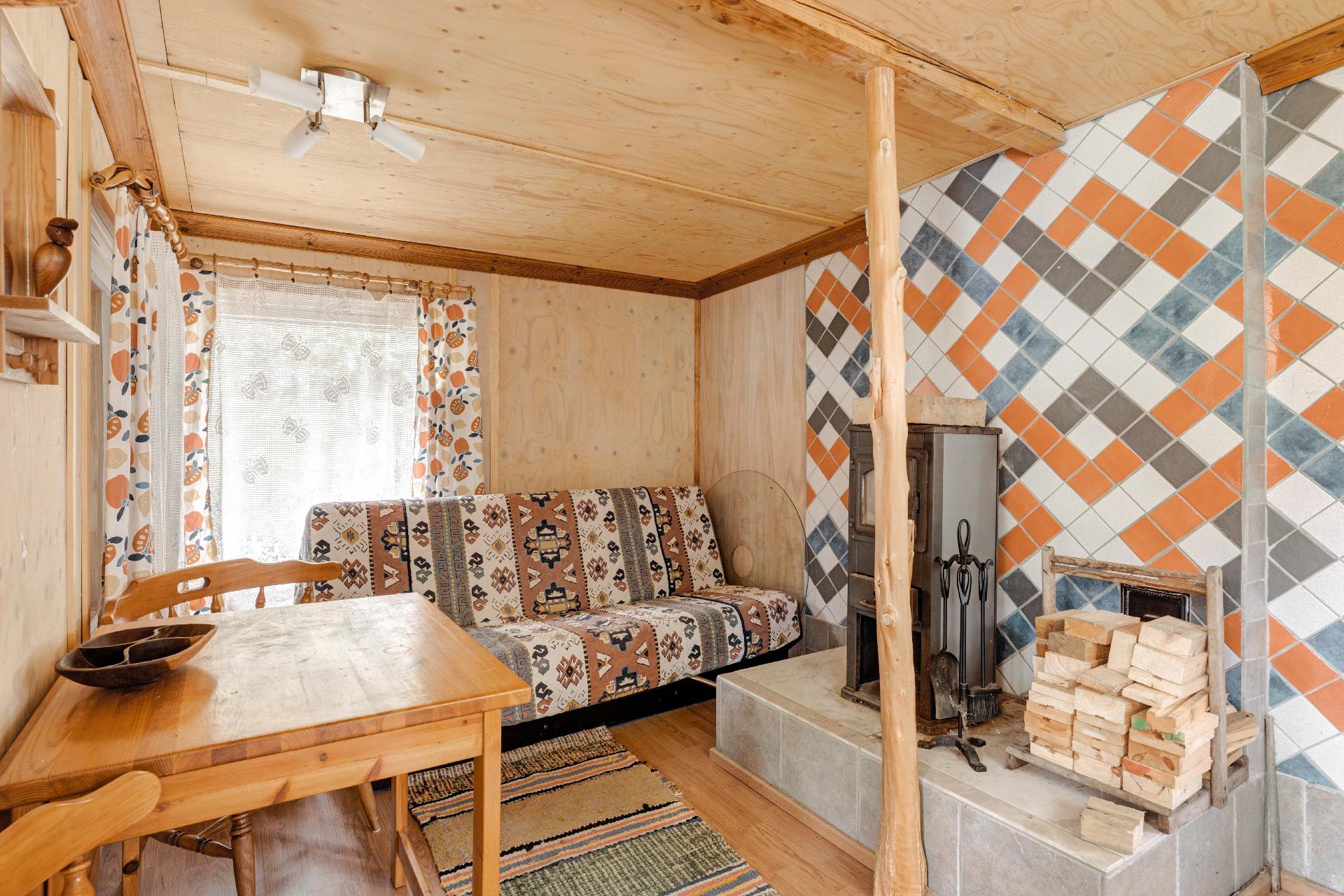 Annilantie 220a, Annila, Siuntio