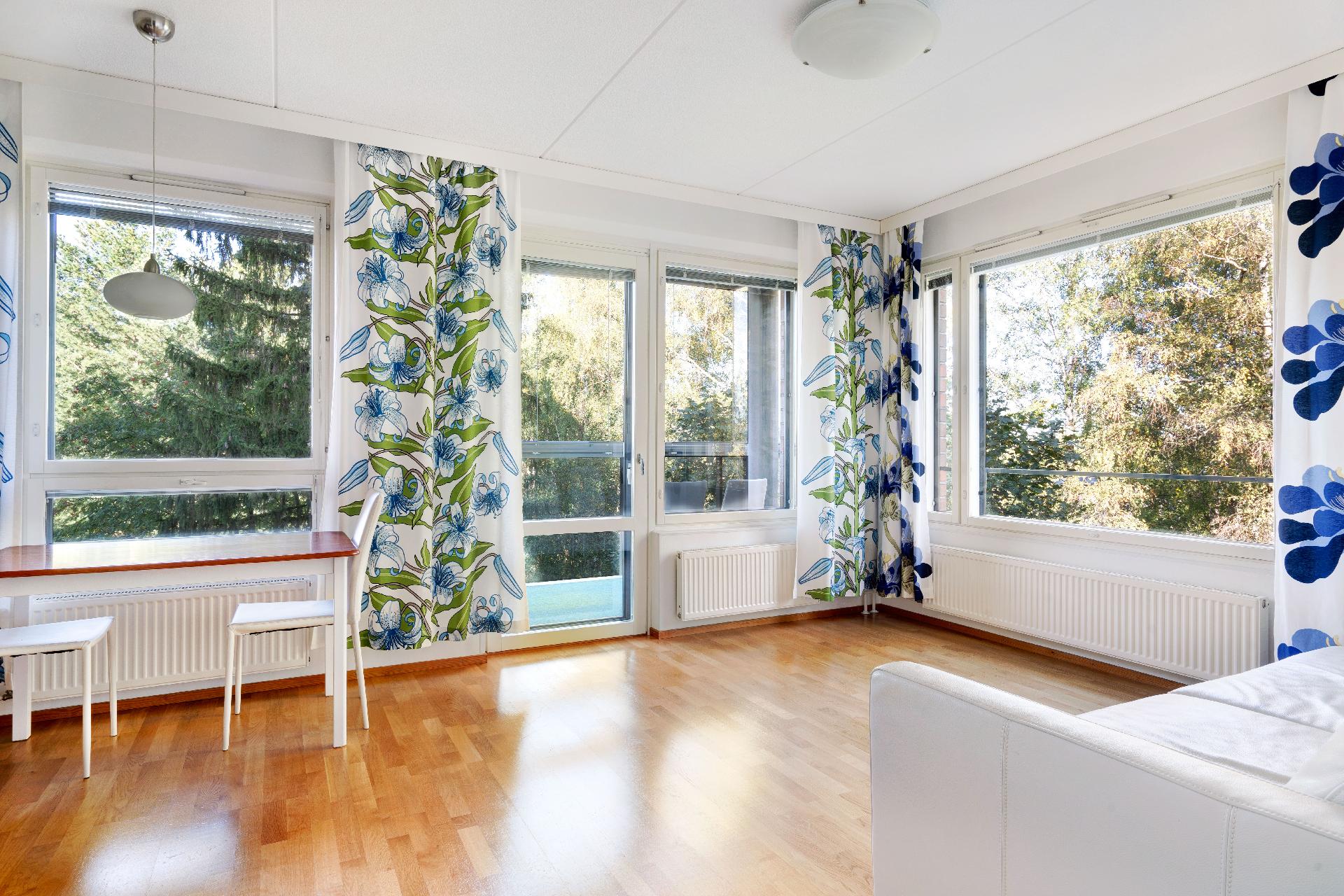 Kaustisentie 9, Kannelmäki, Helsinki