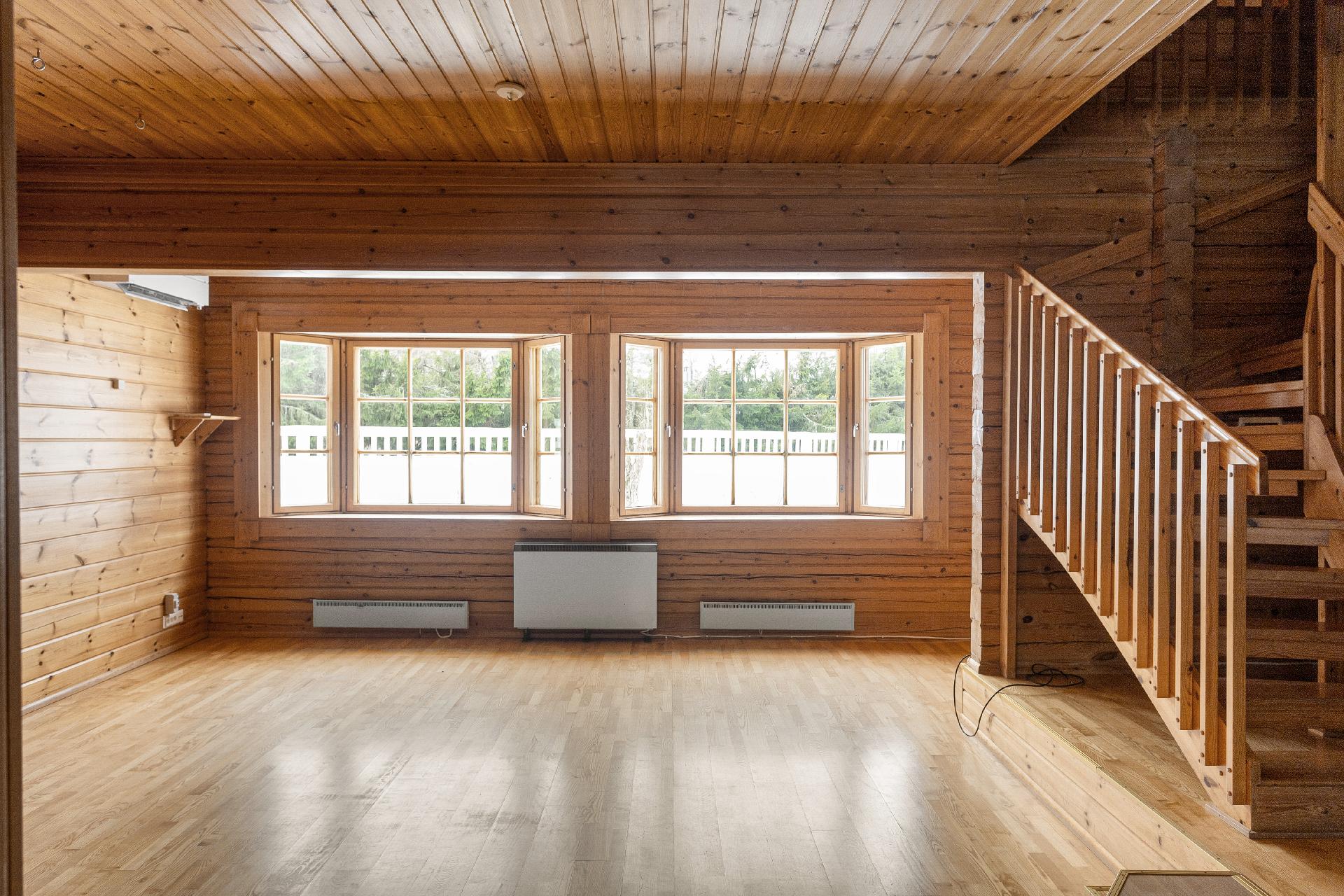 Harjuntie 7 ja 9, Kausala, Iitti