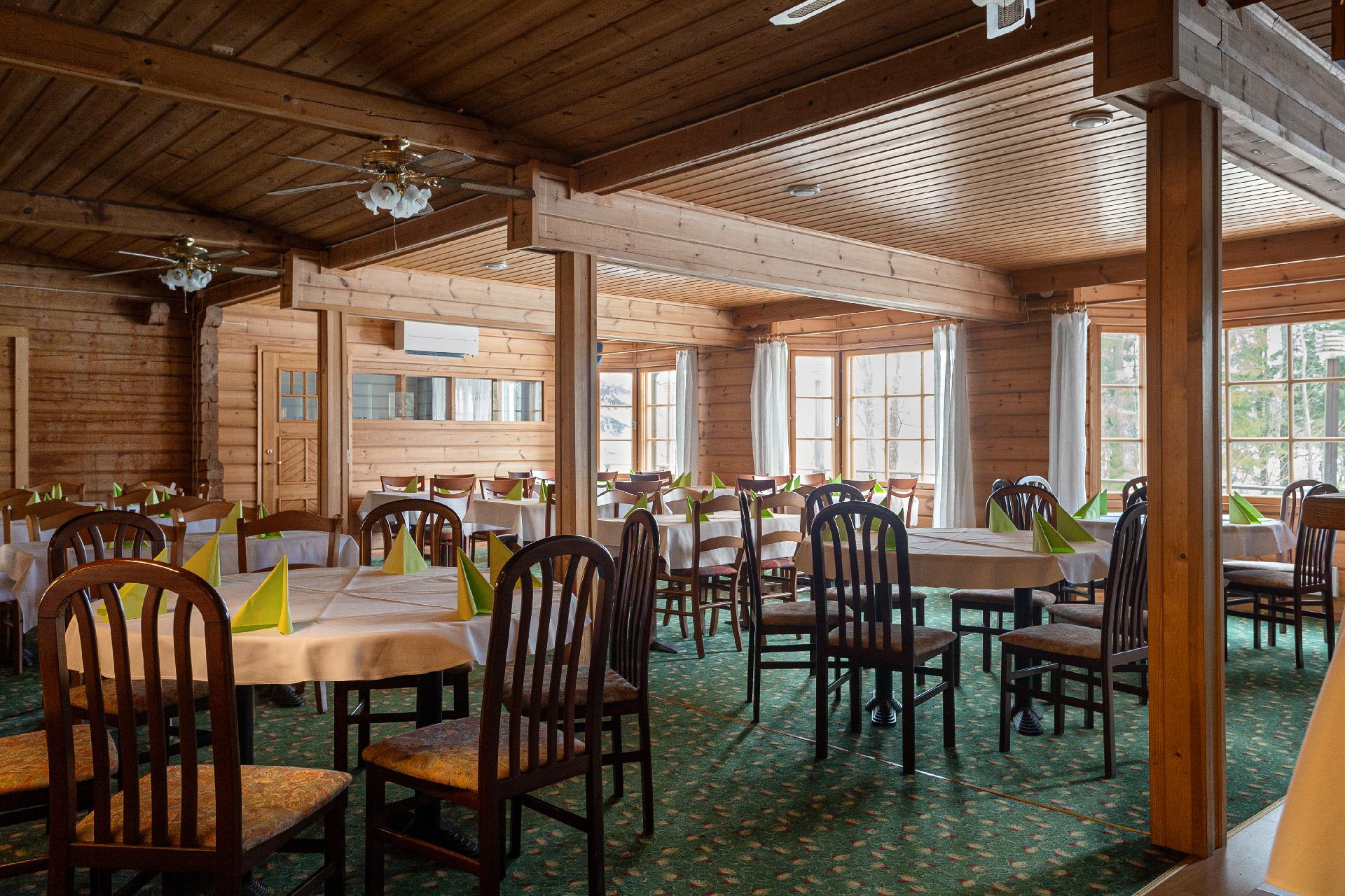 Harjuntie 7 ja 9, Kausala, Iitti