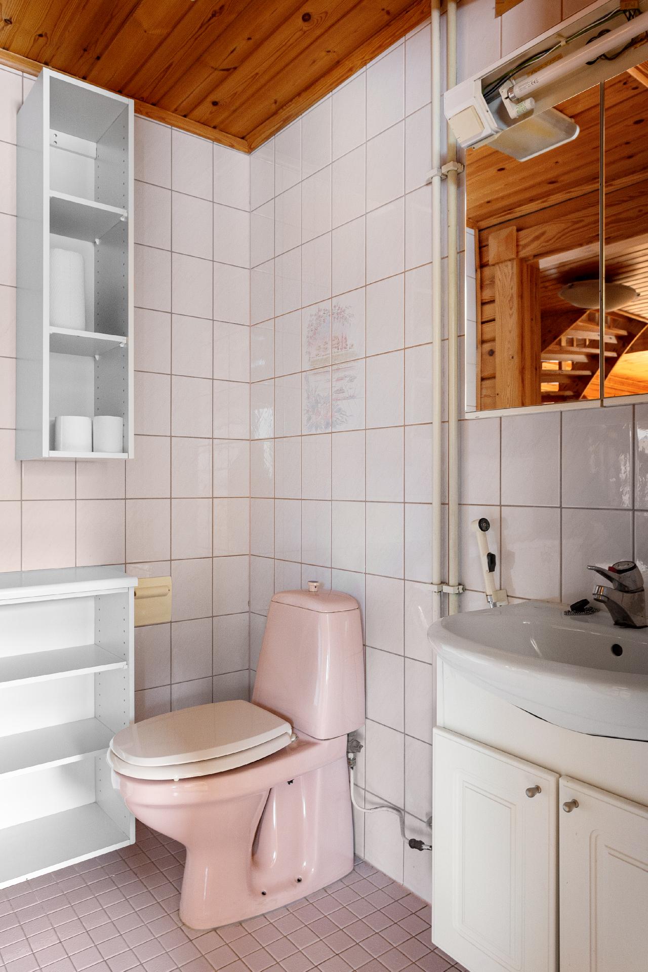 Harjuntie 7 ja 9, Kausala, Iitti