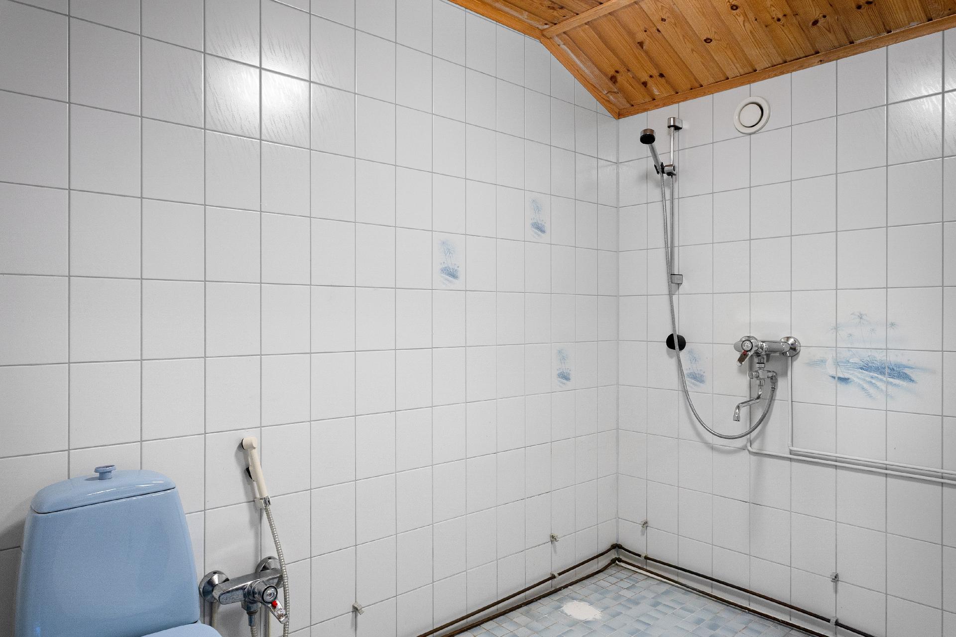 Harjuntie 7 ja 9, Kausala, Iitti