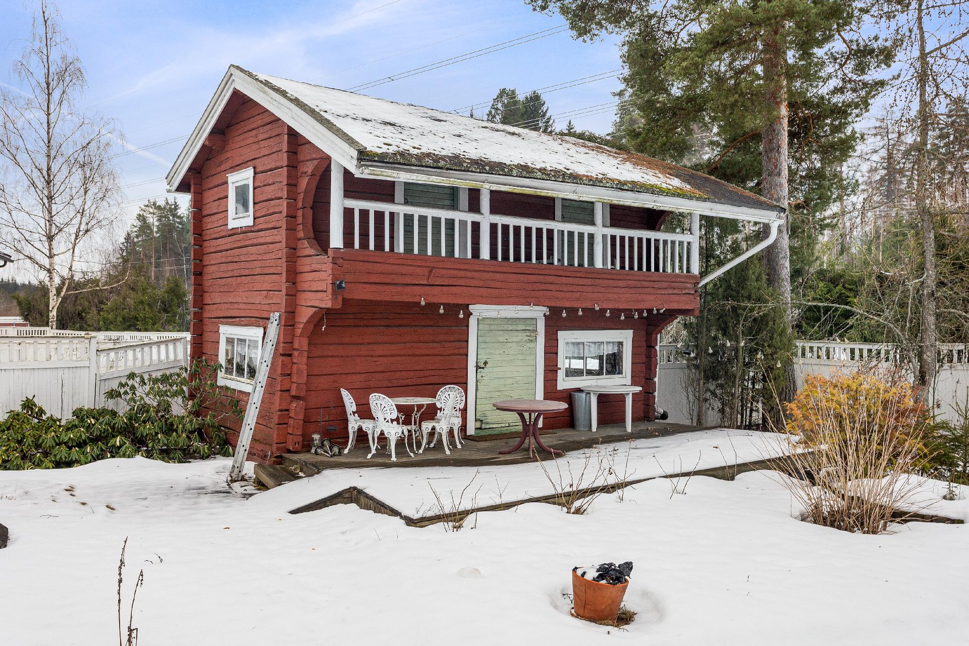 Harjuntie 7 ja 9, Kausala, Iitti