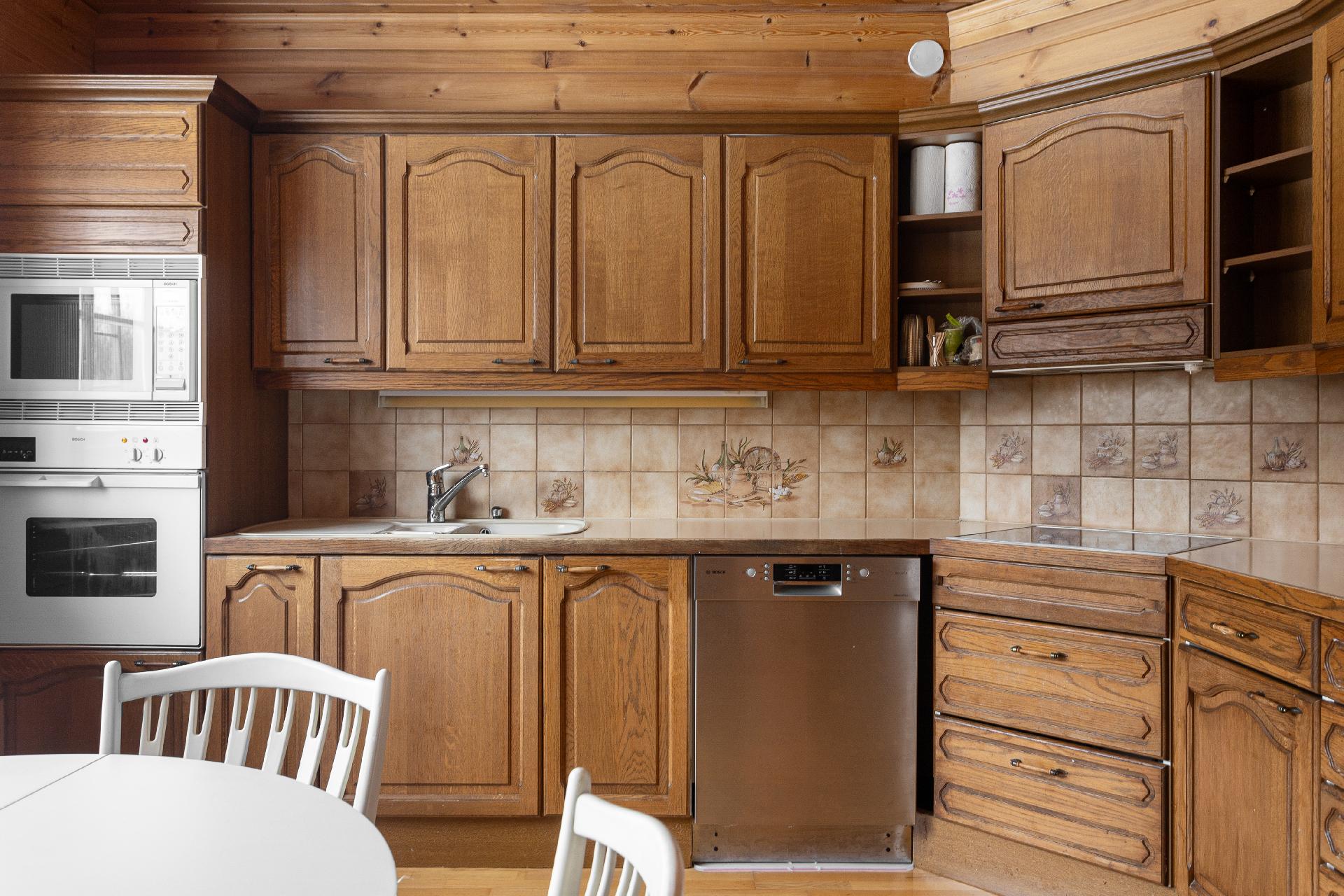 Harjuntie 7 ja 9, Kausala, Iitti