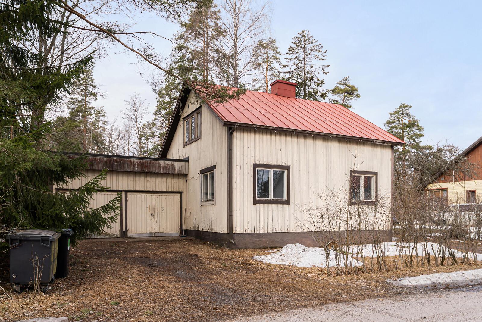 Tapionkatu 7, Kruununpuisto, Hyvinkää