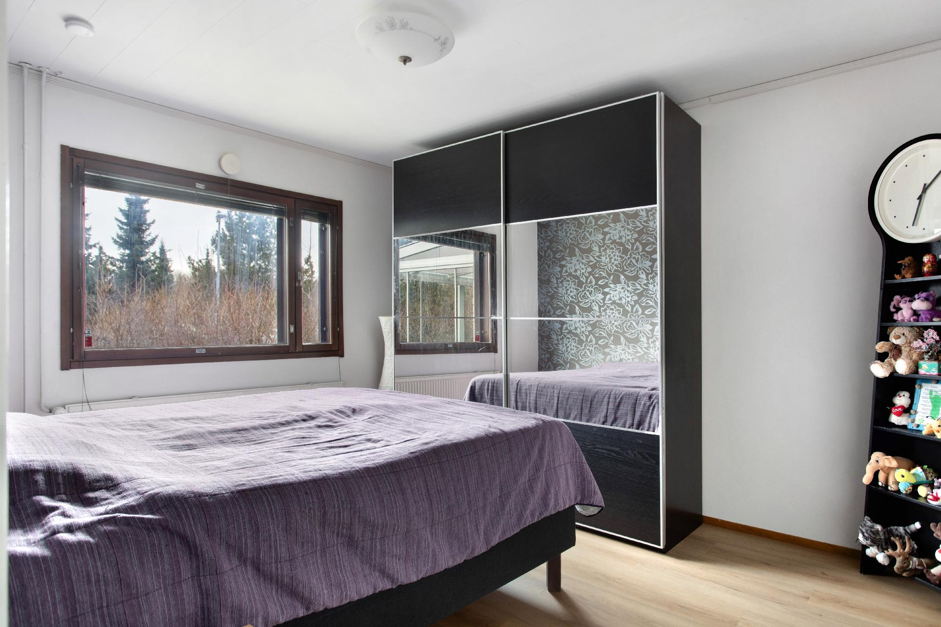 Kellonsoittajantie 9, Muurala, Espoo