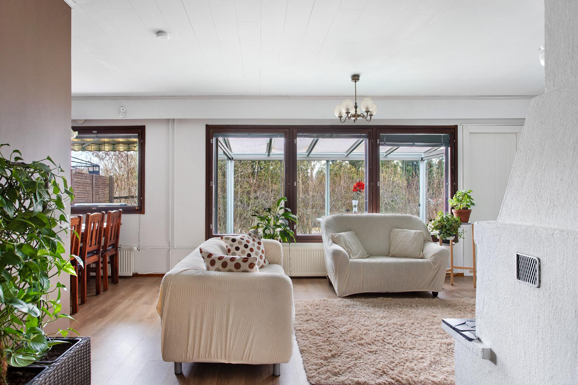 Kellonsoittajantie 9, Muurala, Espoo