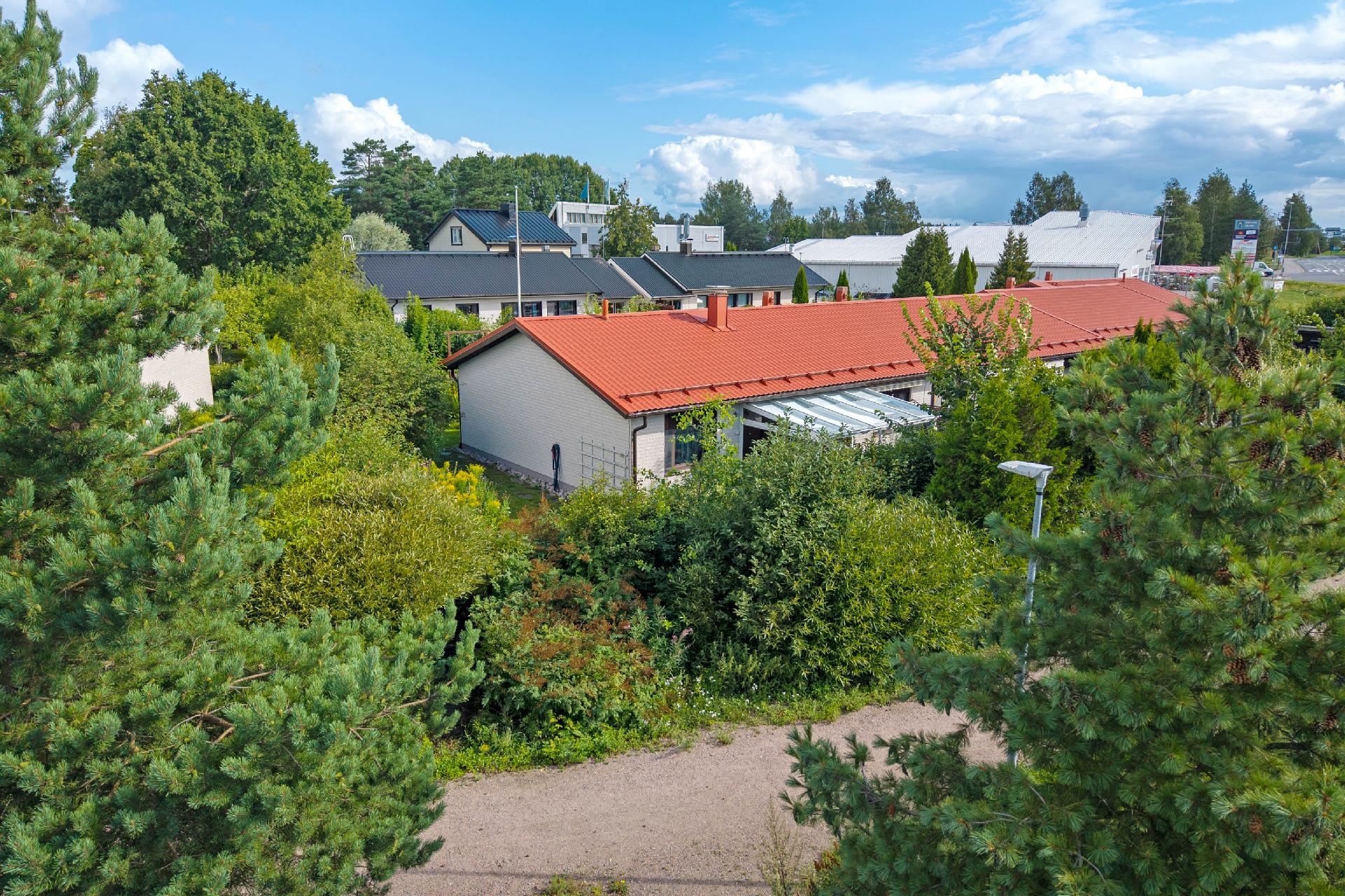 Kellonsoittajantie 9, Muurala, Espoo