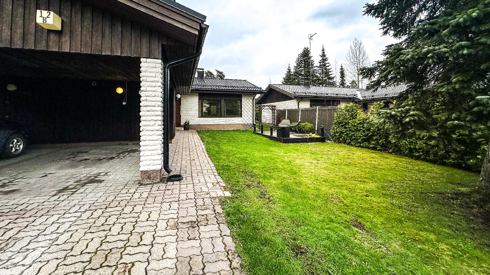 Kurjentie 12, Riihikallio, Tuusula
