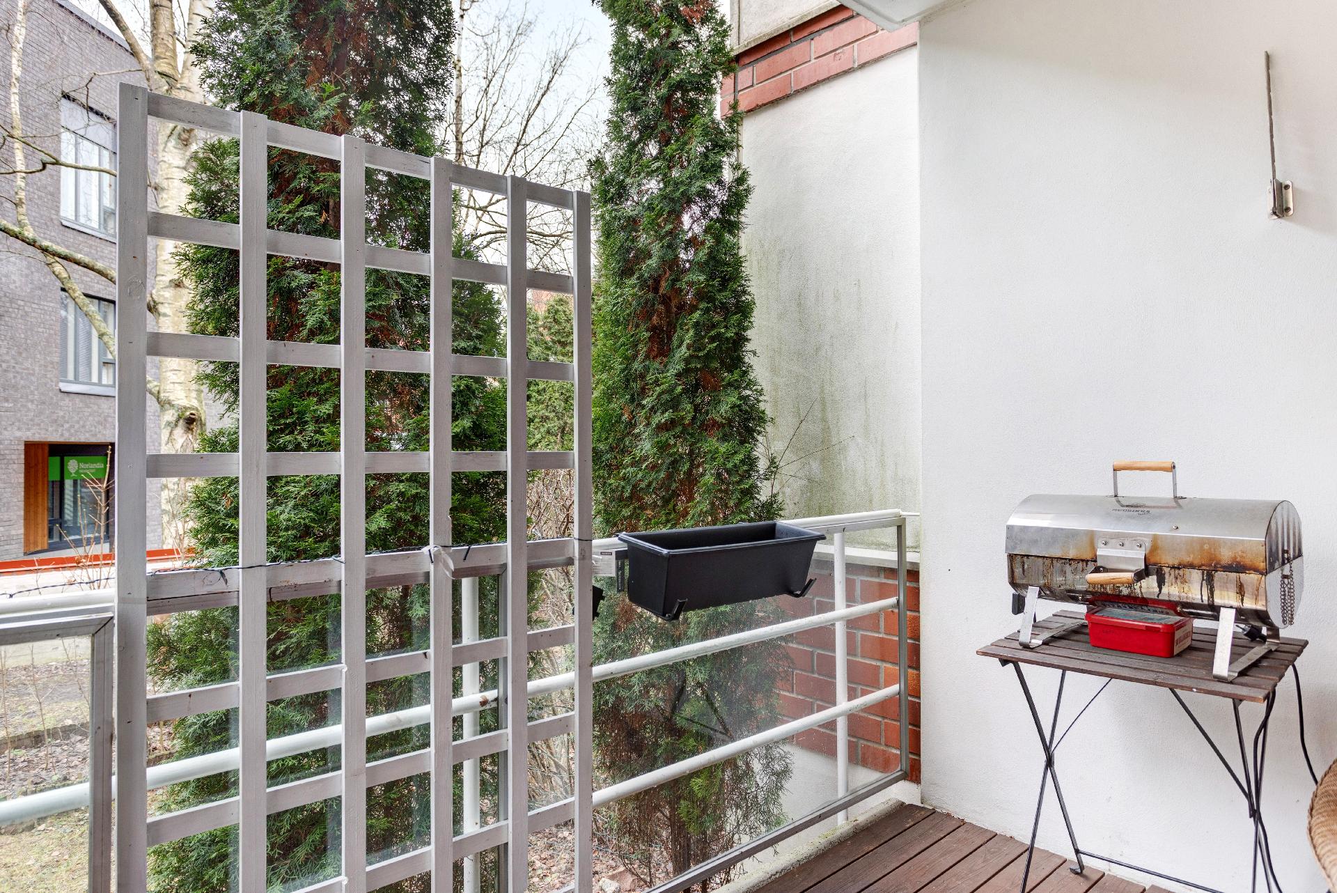 Puustellinpolku 16, Malminkartano, Helsinki