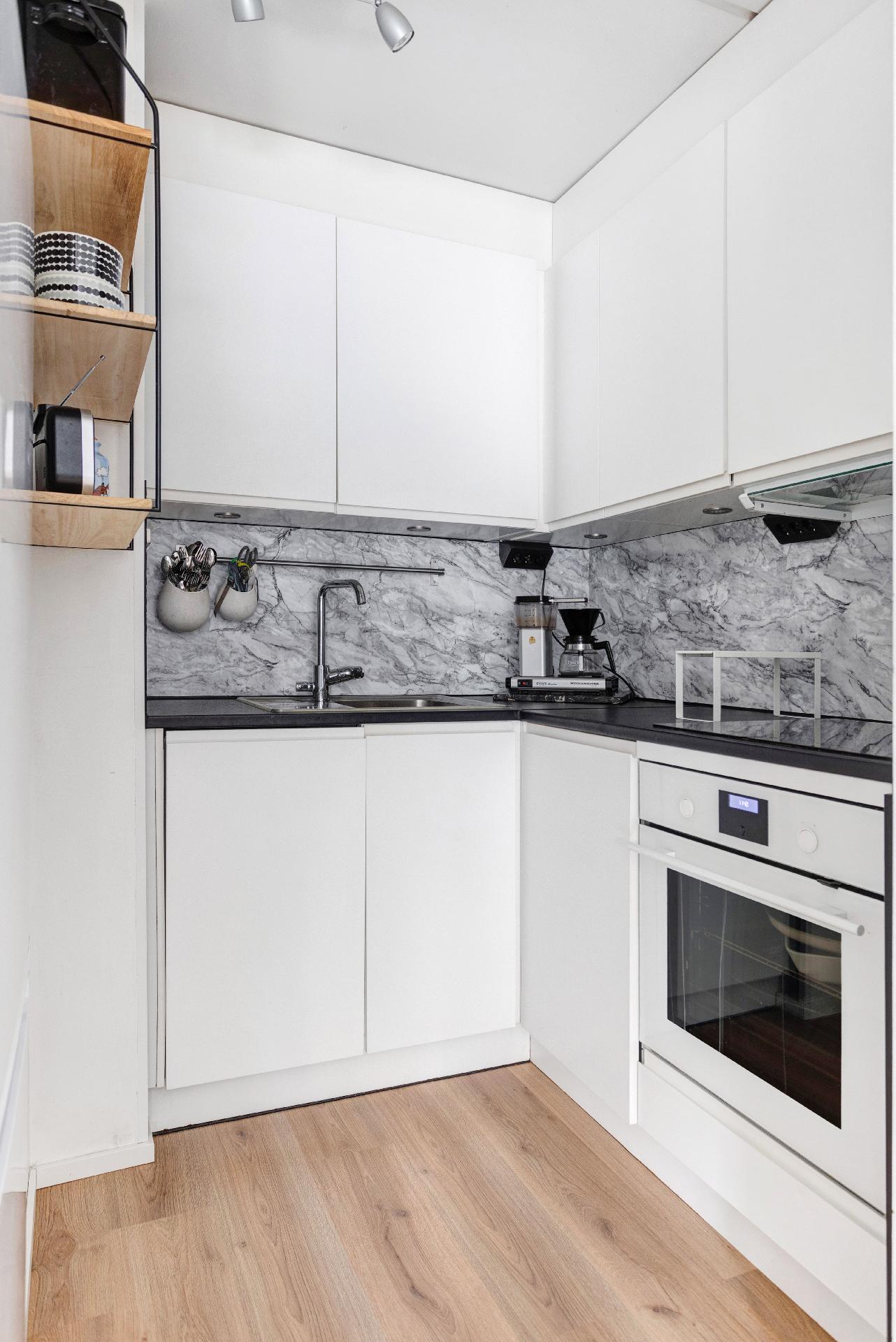 Puustellinpolku 16, Malminkartano, Helsinki