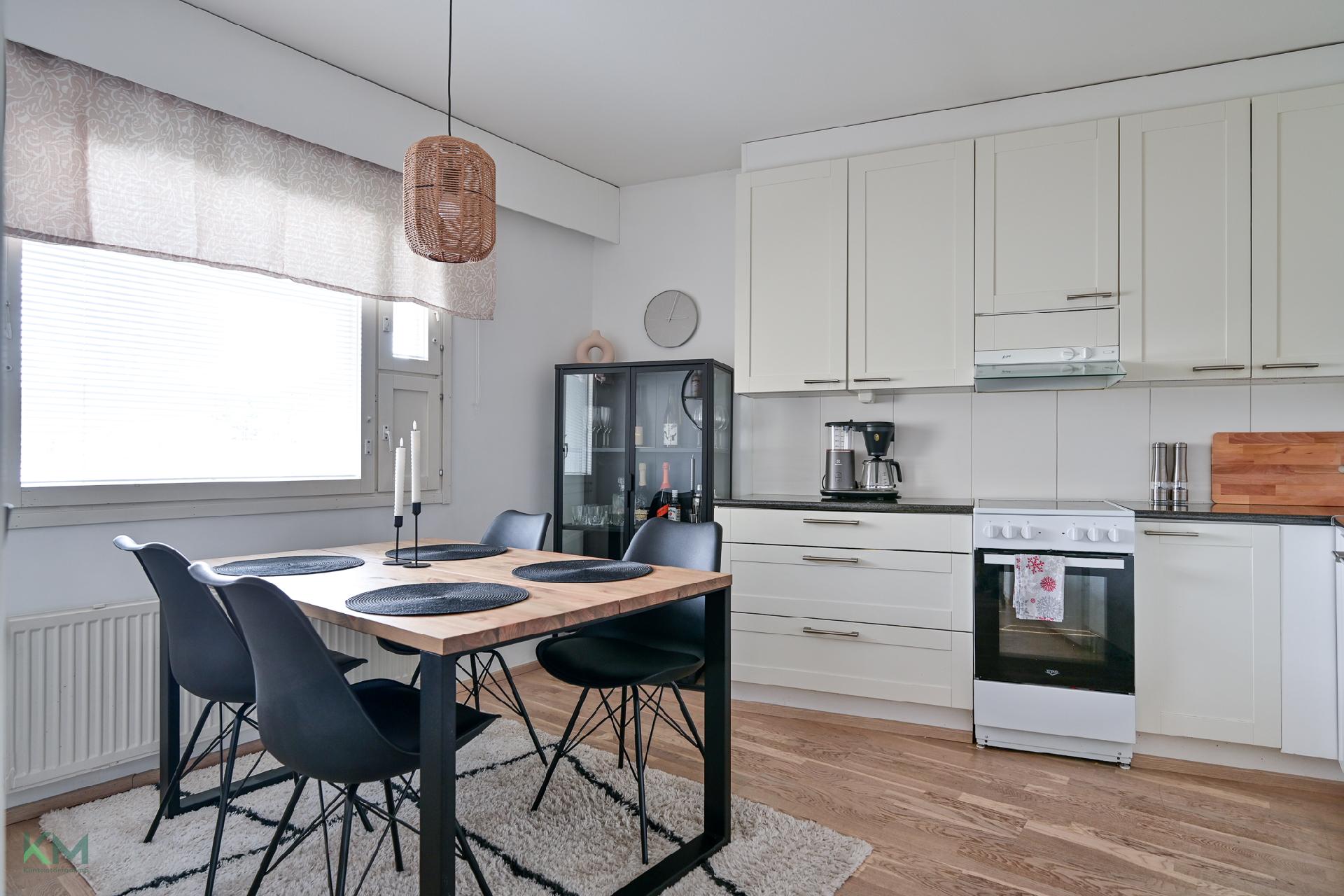 Riekonmarjatie 18, Herukka, Oulu