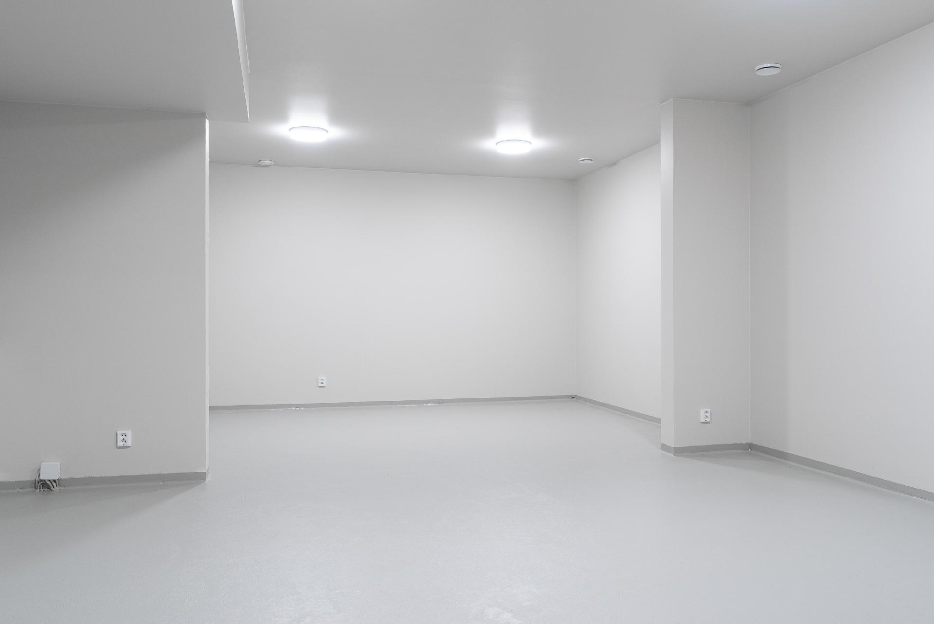 Varastotilaa reilusti