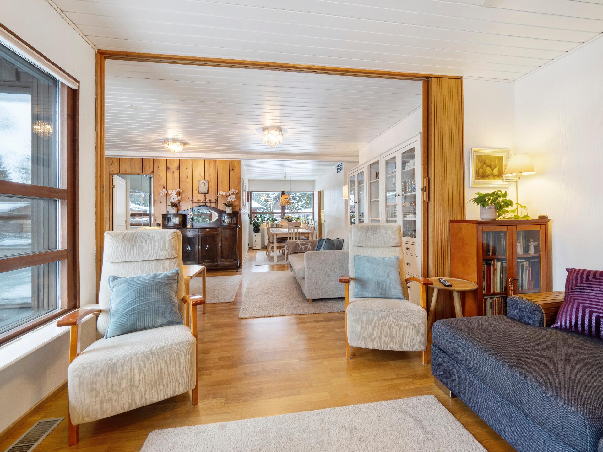 Metsänurmentie 21, Noljakka, Joensuu