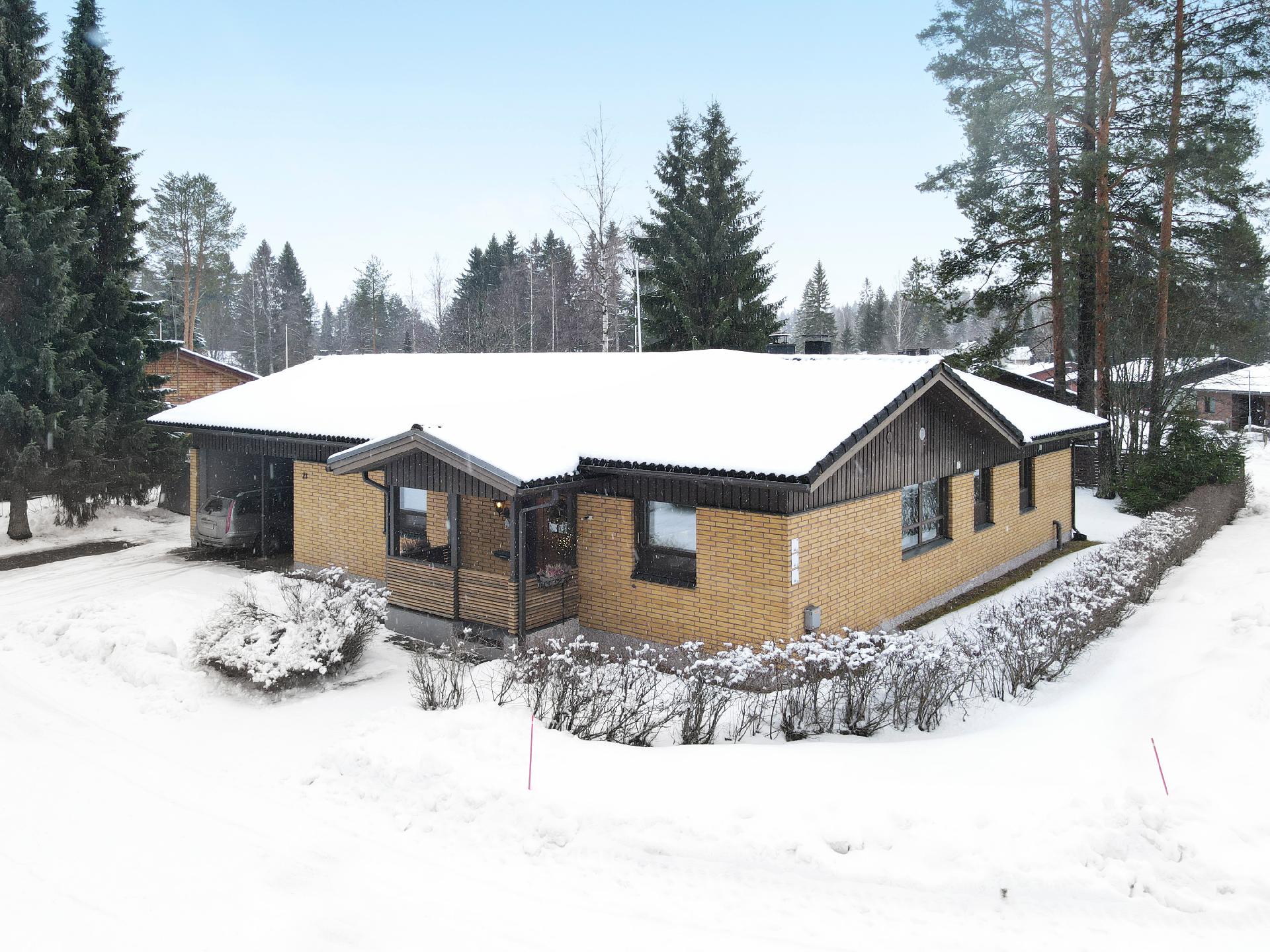 Metsänurmentie 21, Noljakka, Joensuu