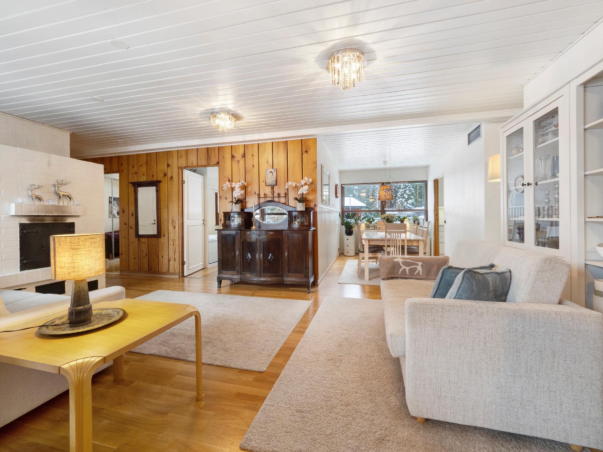 Metsänurmentie 21, Noljakka, Joensuu