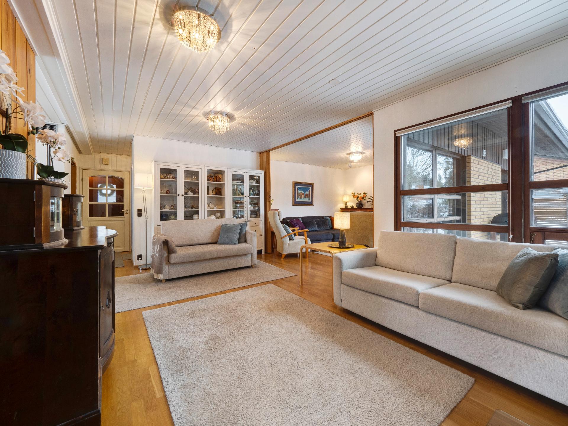 Metsänurmentie 21, Noljakka, Joensuu