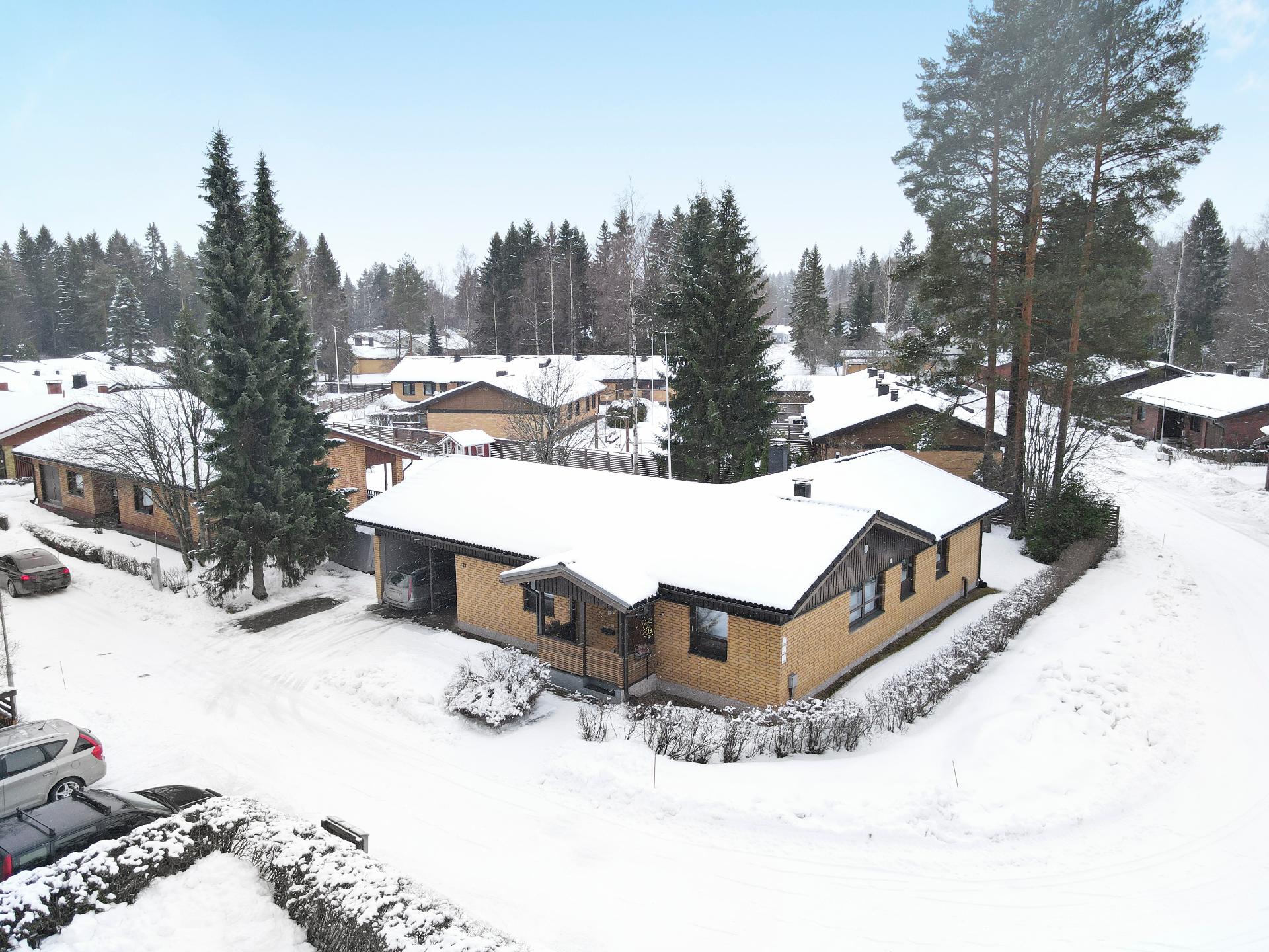 Metsänurmentie 21, Noljakka, Joensuu