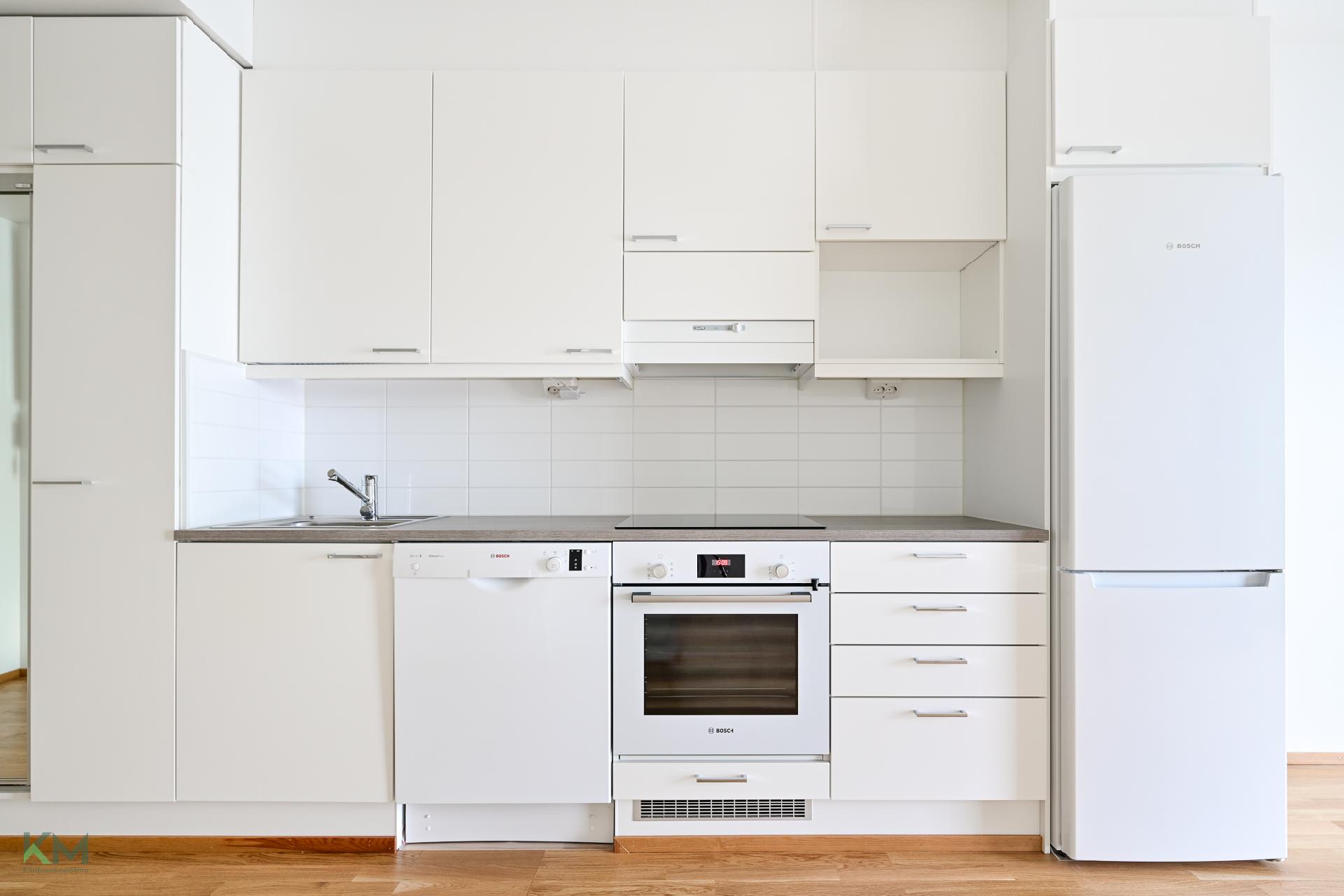 Rautatienkatu 17, Keskusta, Oulu