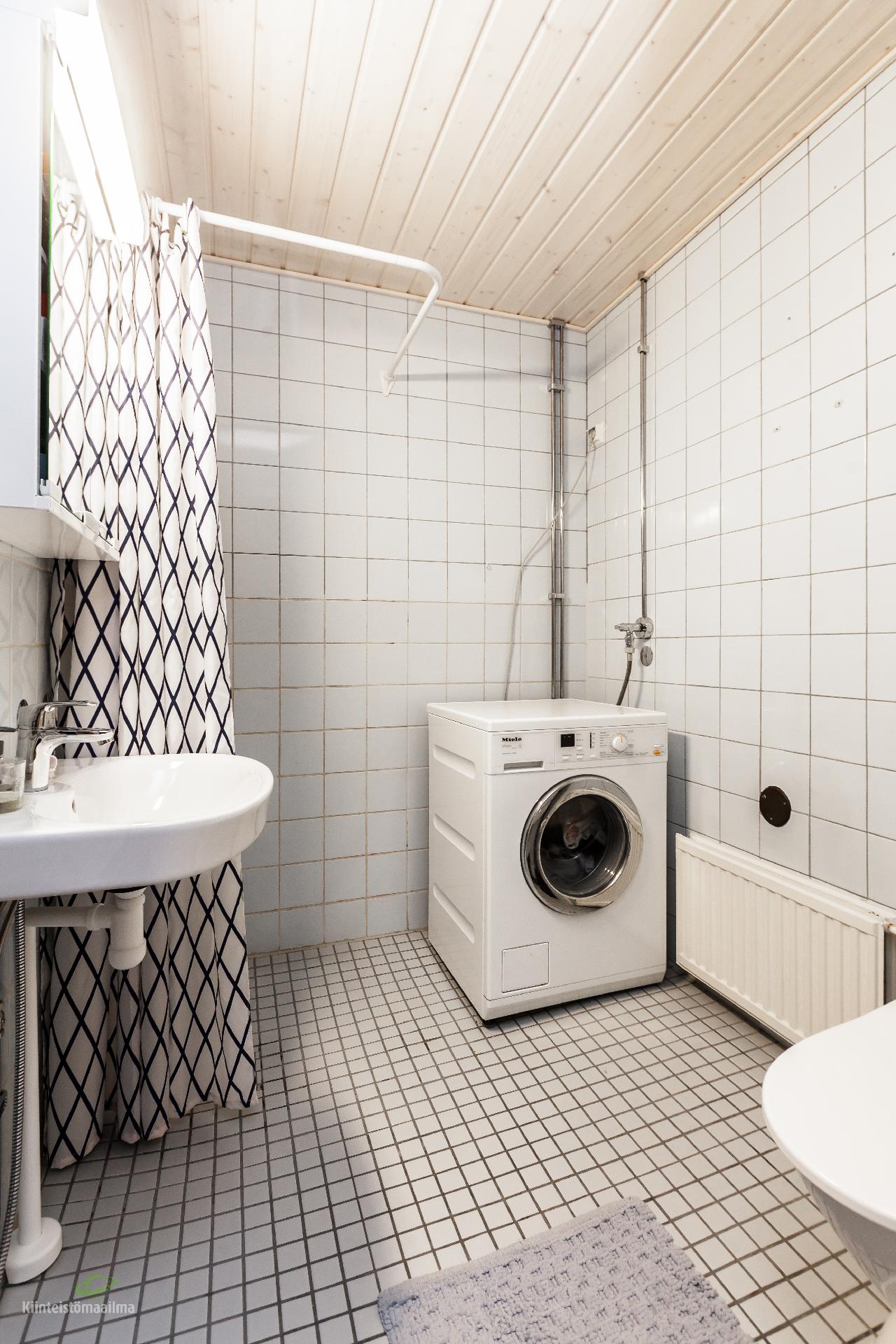 Haapakuja 11, Ylä-Haapalehto, Oulu