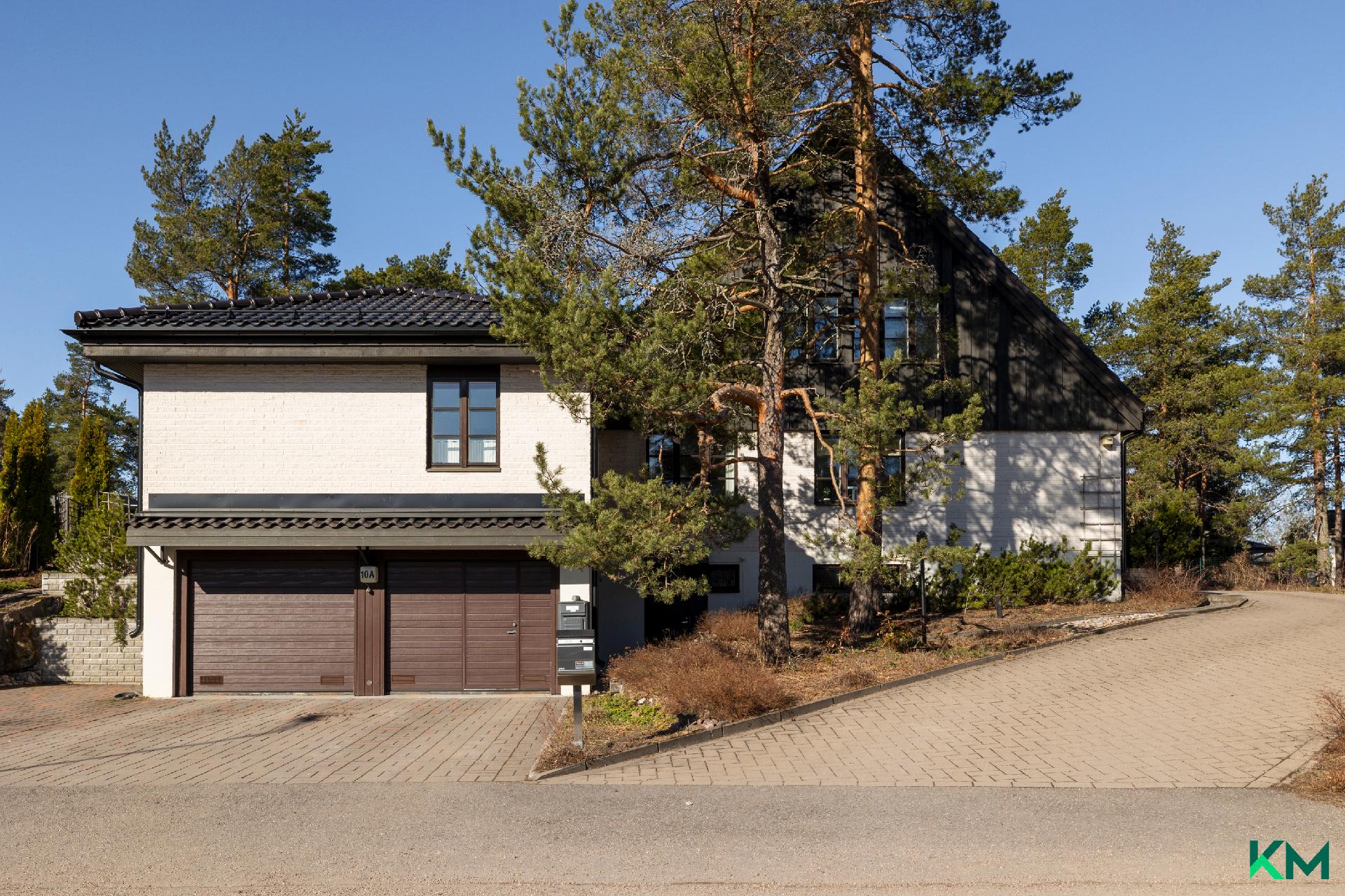 julkisivu