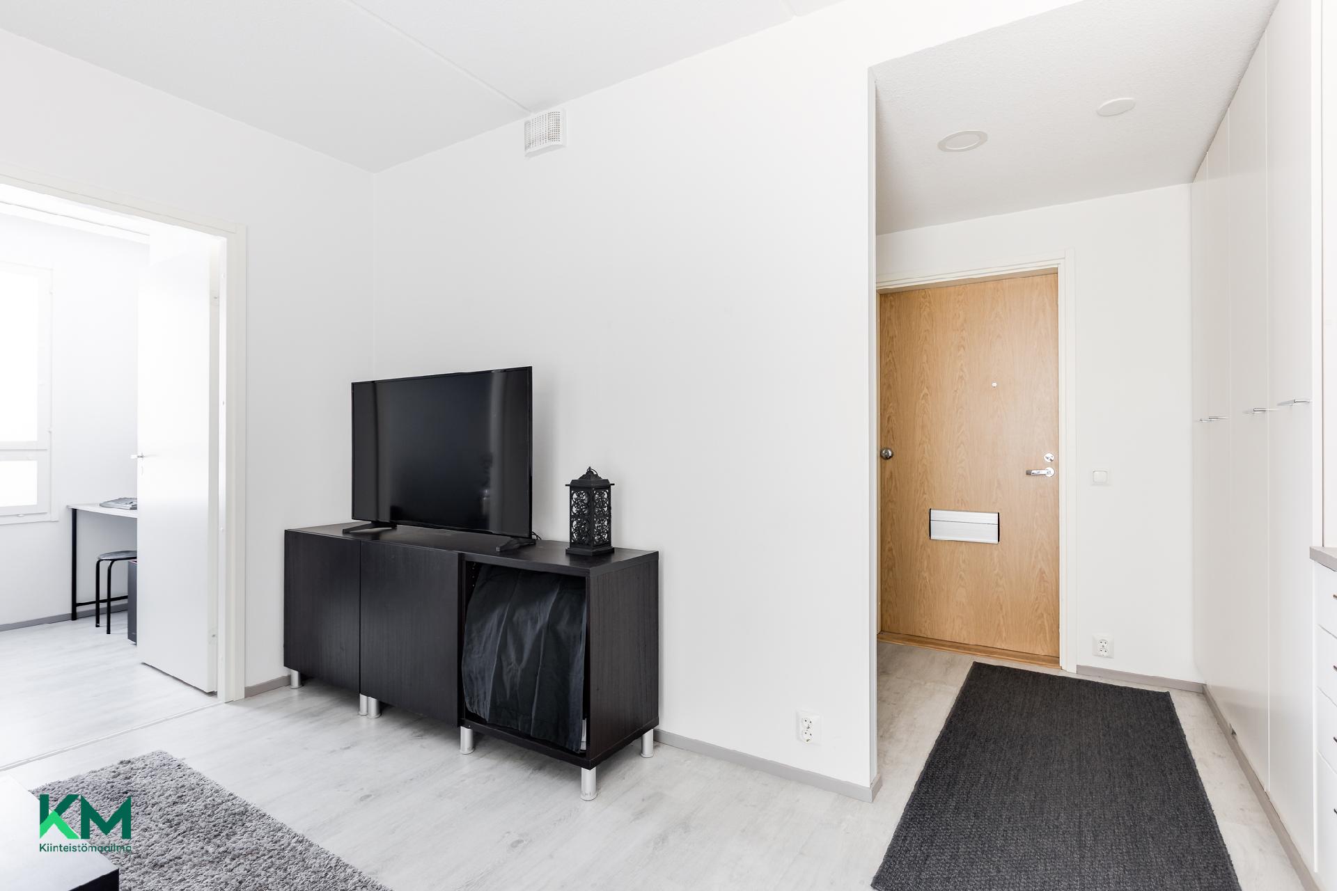 Kaarretie 14, Tuira, Oulu