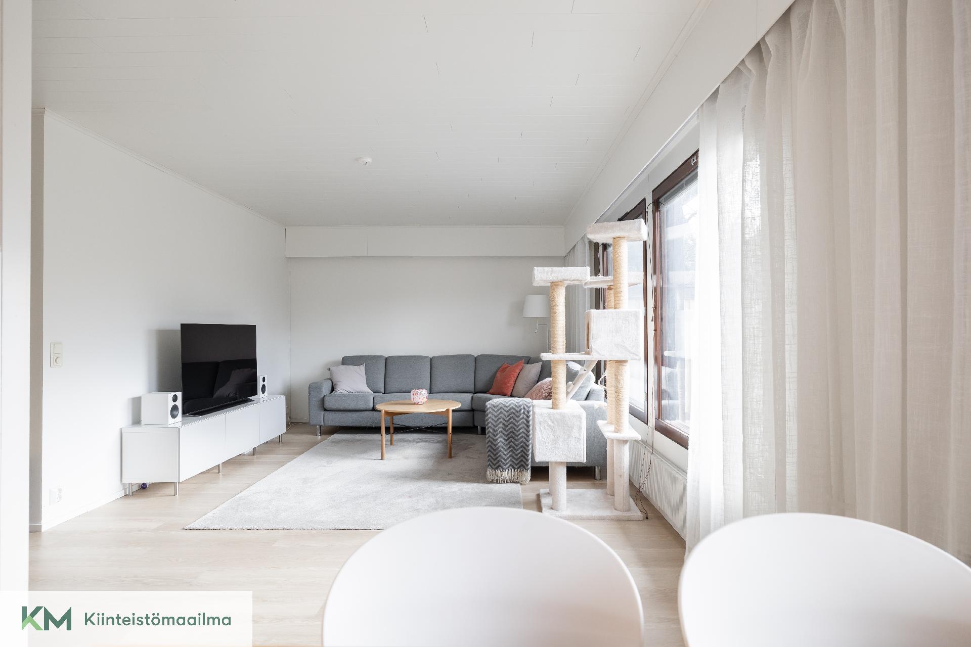 Pirttikatu 7, Metsäkulma, Kotka