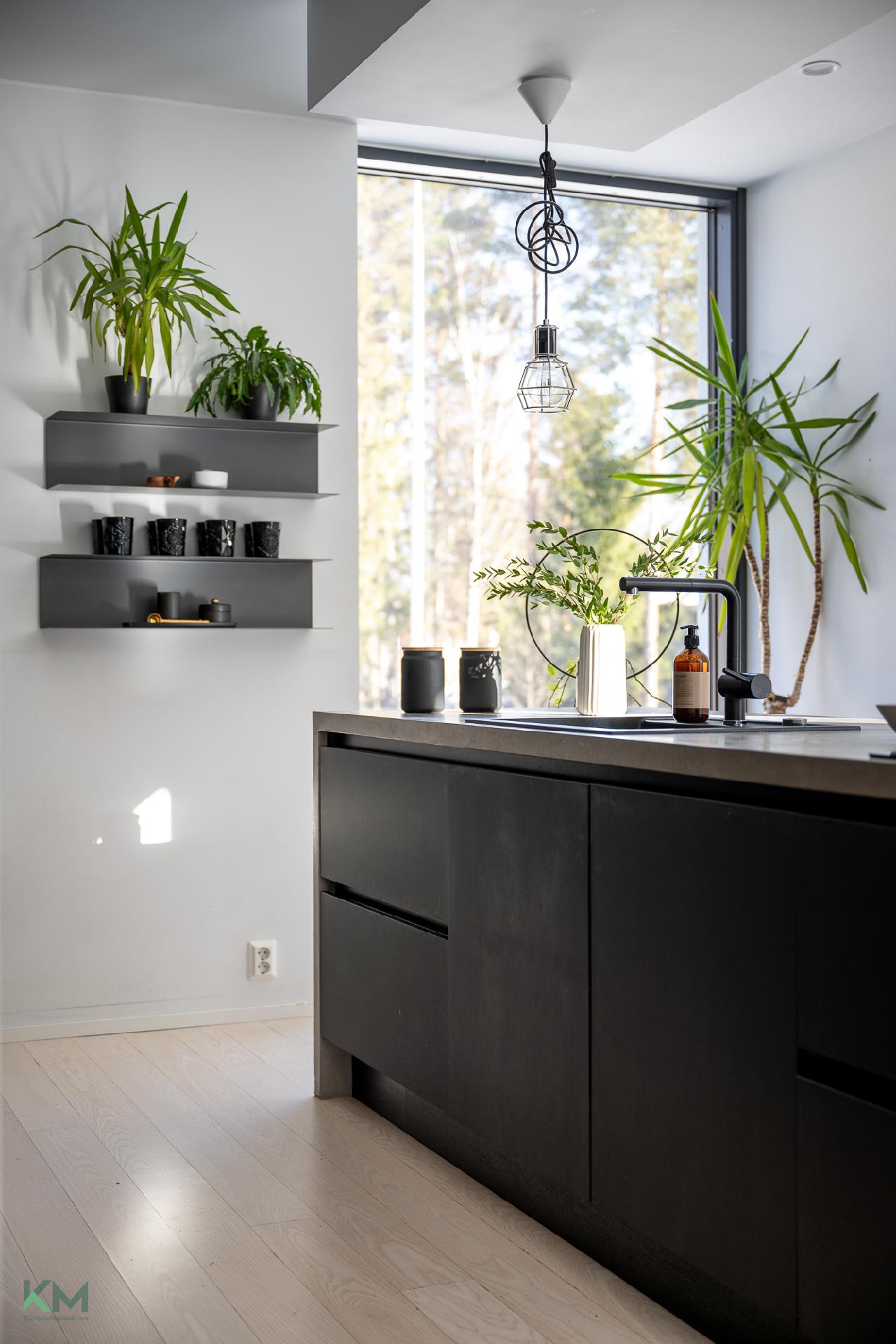 Onkiniementie 5, Jääli, Oulu