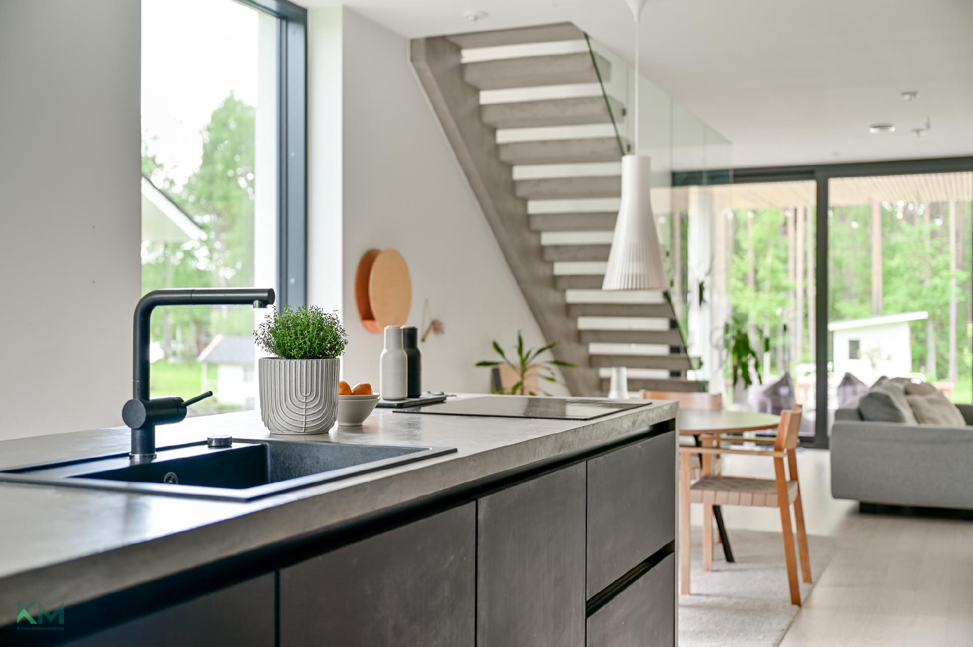 Onkiniementie 5, Jääli, Oulu