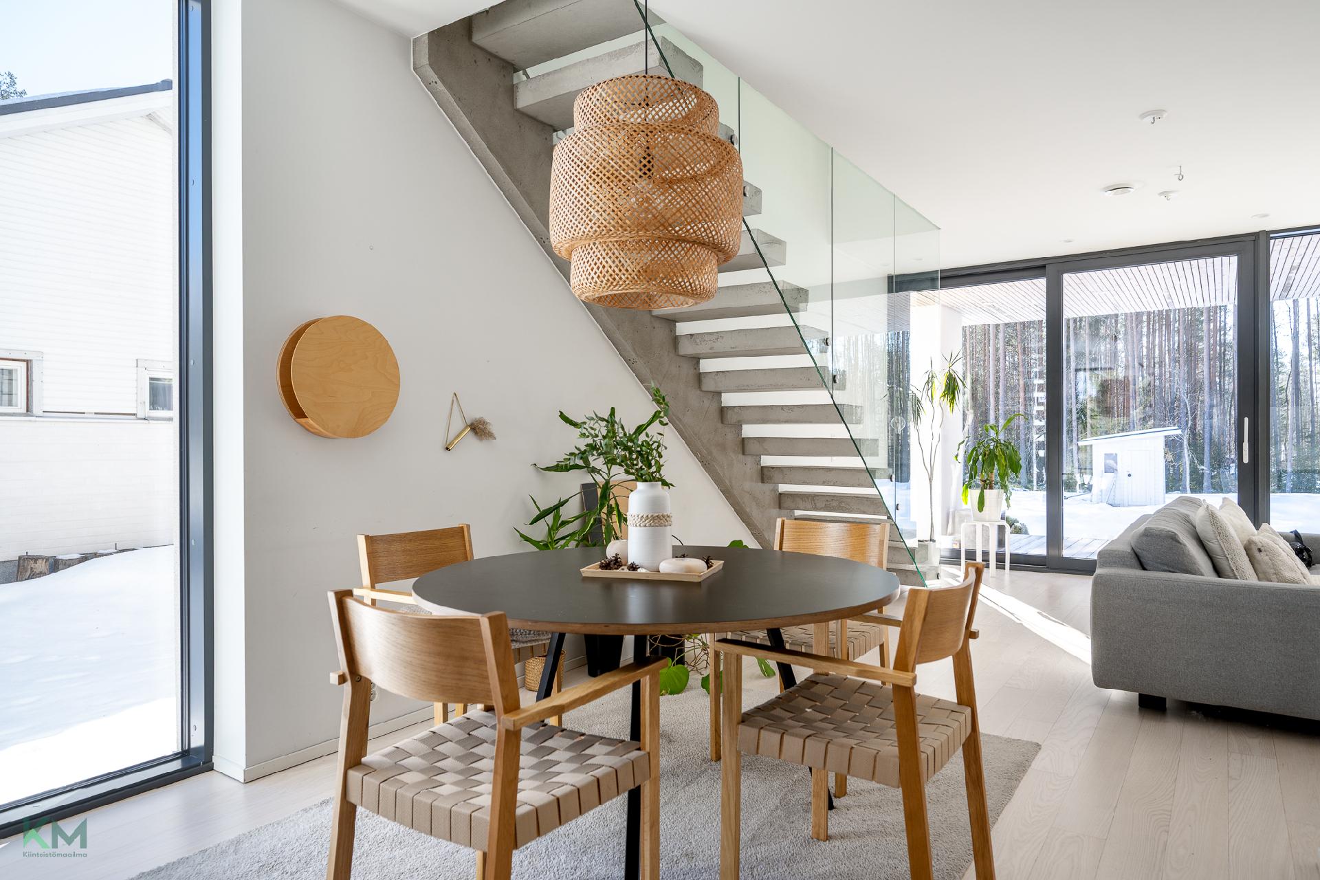 Onkiniementie 5, Jääli, Oulu