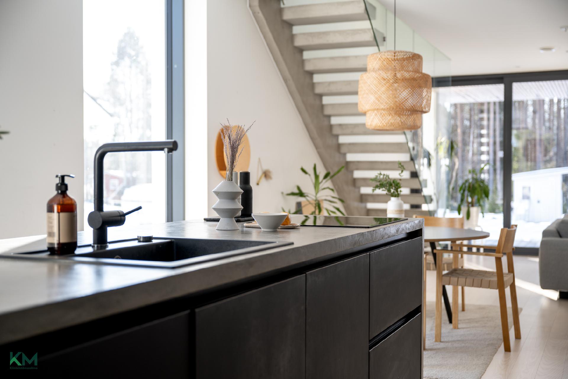 Onkiniementie 5, Jääli, Oulu