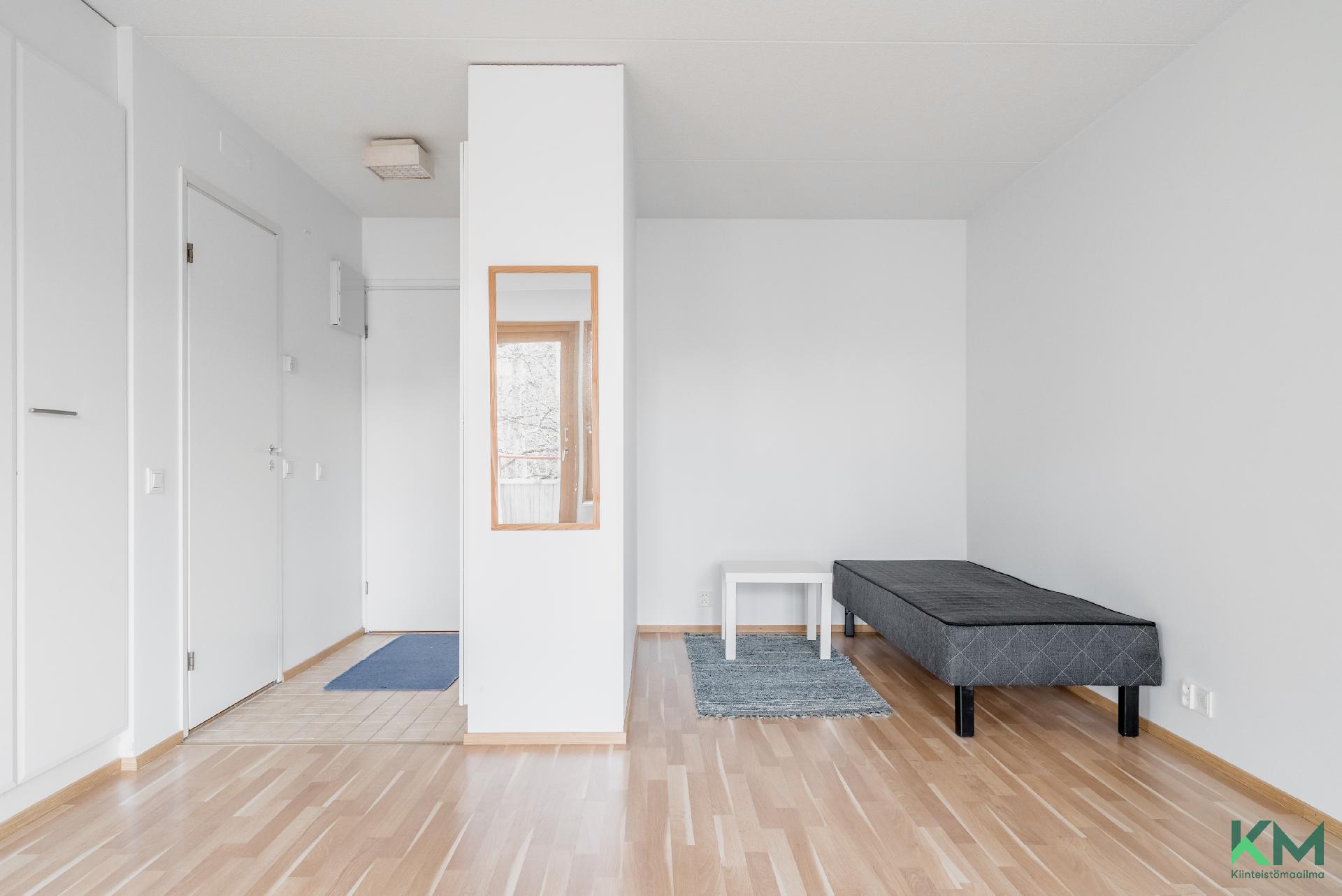 Parisänky mahtuu alkoviin