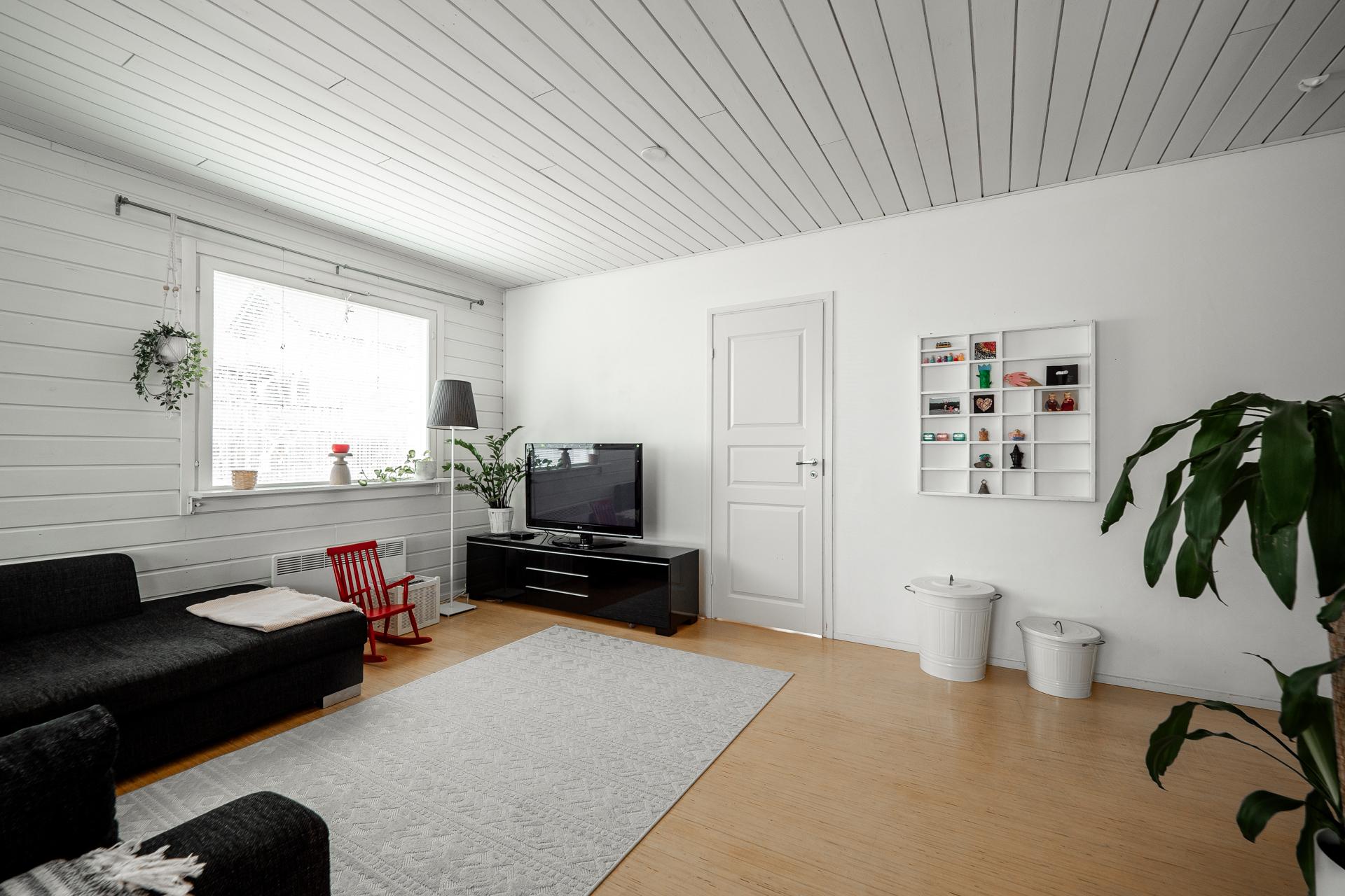 Ketjutie 16, Koskela, Oulu