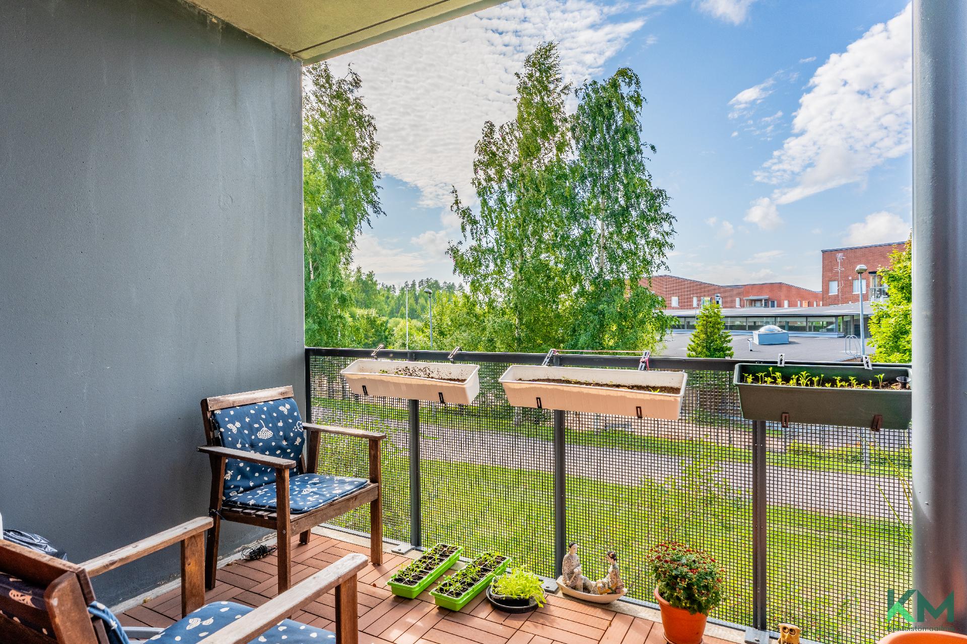 1. kerroksen parveke