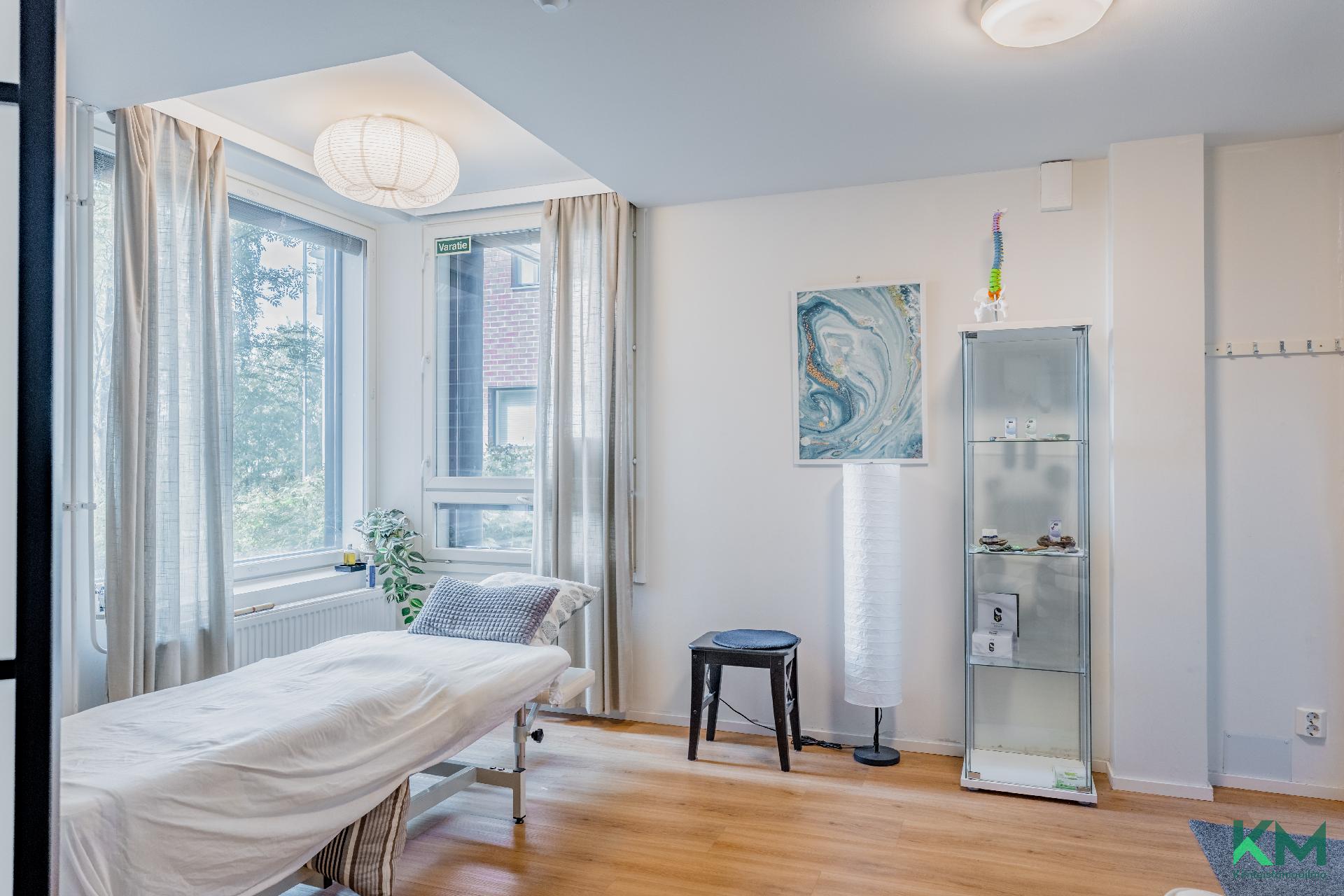 Työtila 1.krs, omalla sisäänkäynnillä