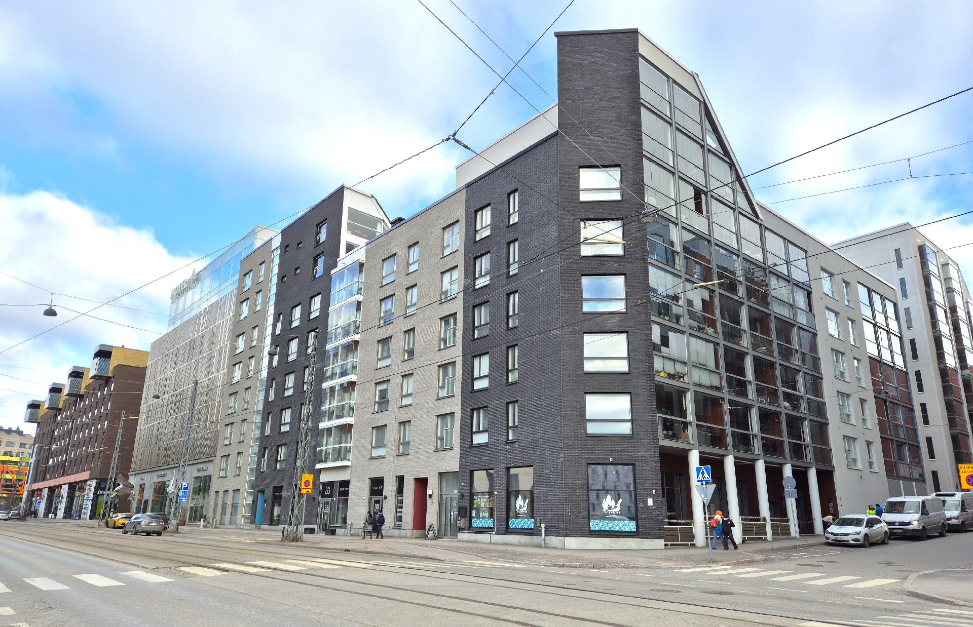 Välimerenkatu 20, Jätkäsaari, Helsinki